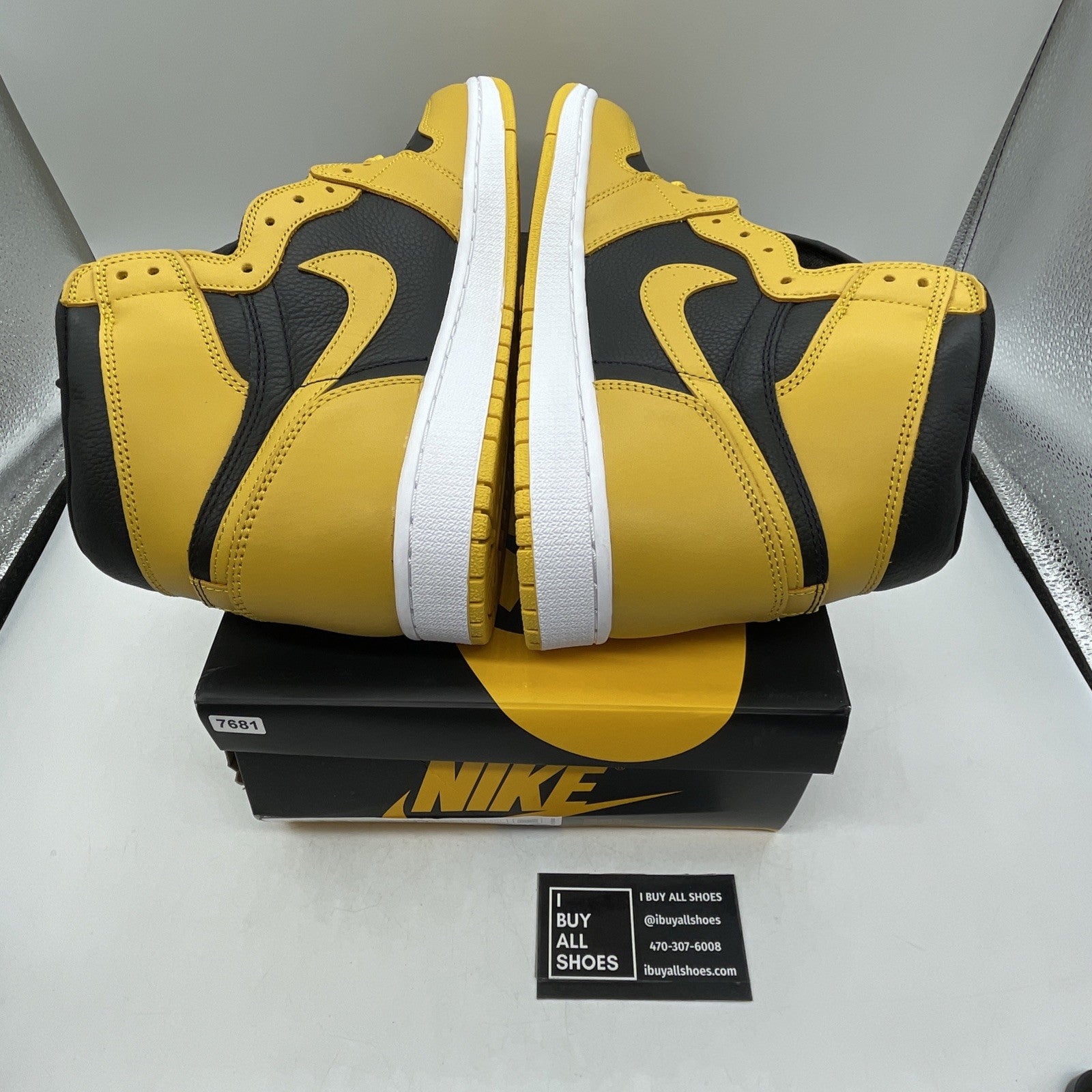 Size 11.5 - Air Jordan 1 Retro OG High Pollen (555088-701)