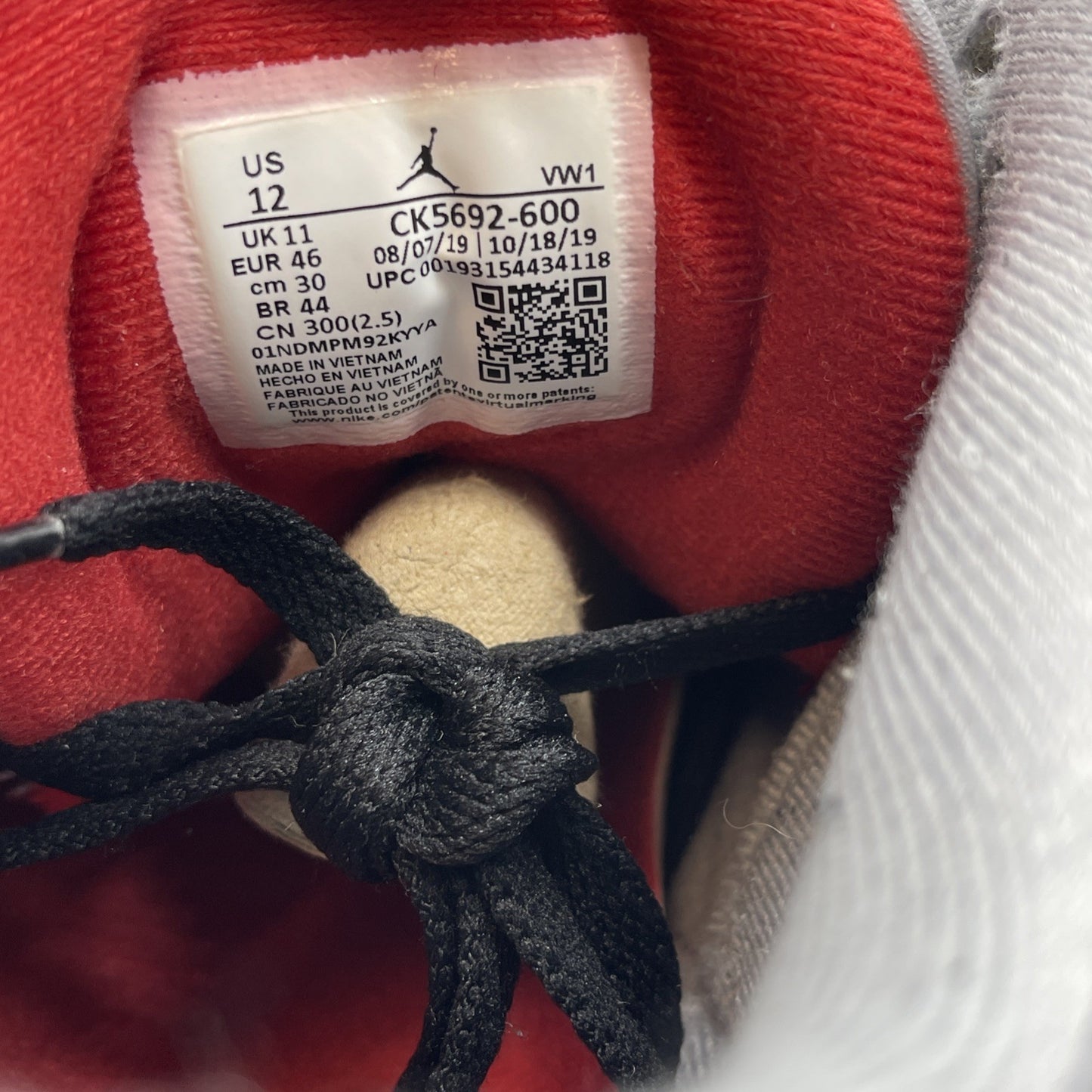 Size 12 - Jordan 3 Retro SE Mid Unite Red Grey Suede Leather (CK5692-600)