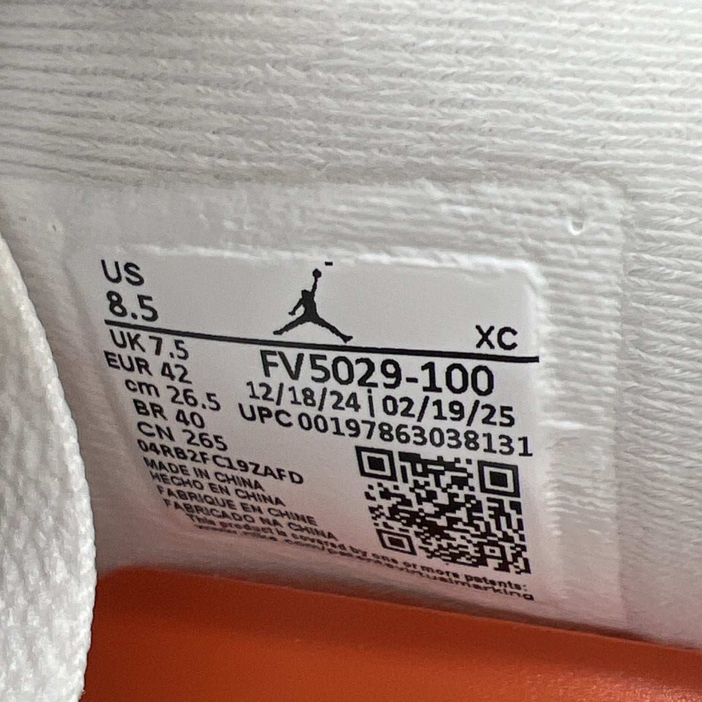 Size 8.5 - Air Jordan 4 Retro OG 2025 White Cement (FV5029-100)