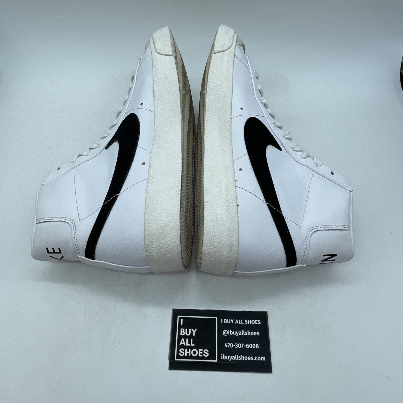Size 10.5 - Nike Blazer Mid 77 Vintage White Black 2019 (BQ6806-100)