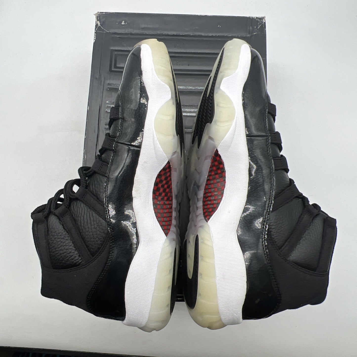 Size 11.5 - Air Jordan 11 Retro 72-10 2015 (378037-002)