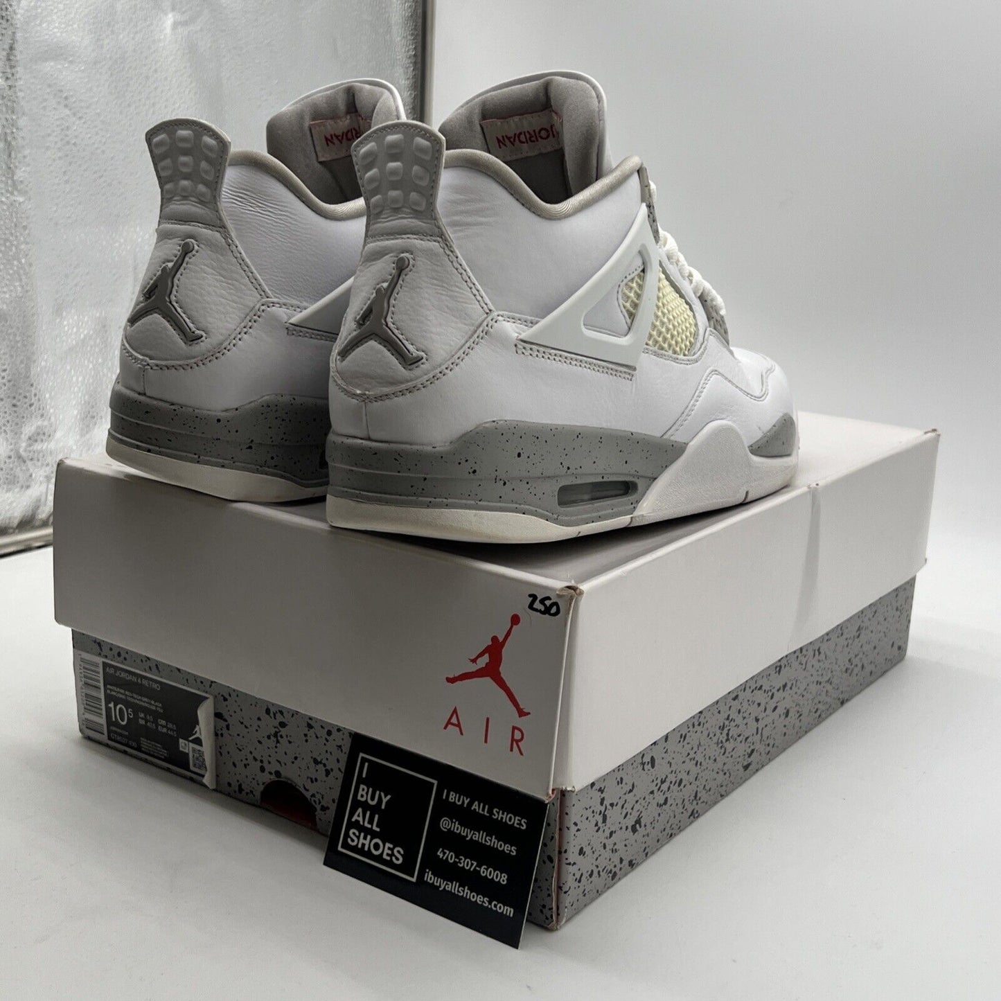 Size 10.5 - Air Jordan 4 Retro Mid White Oreo (CT8527-100)