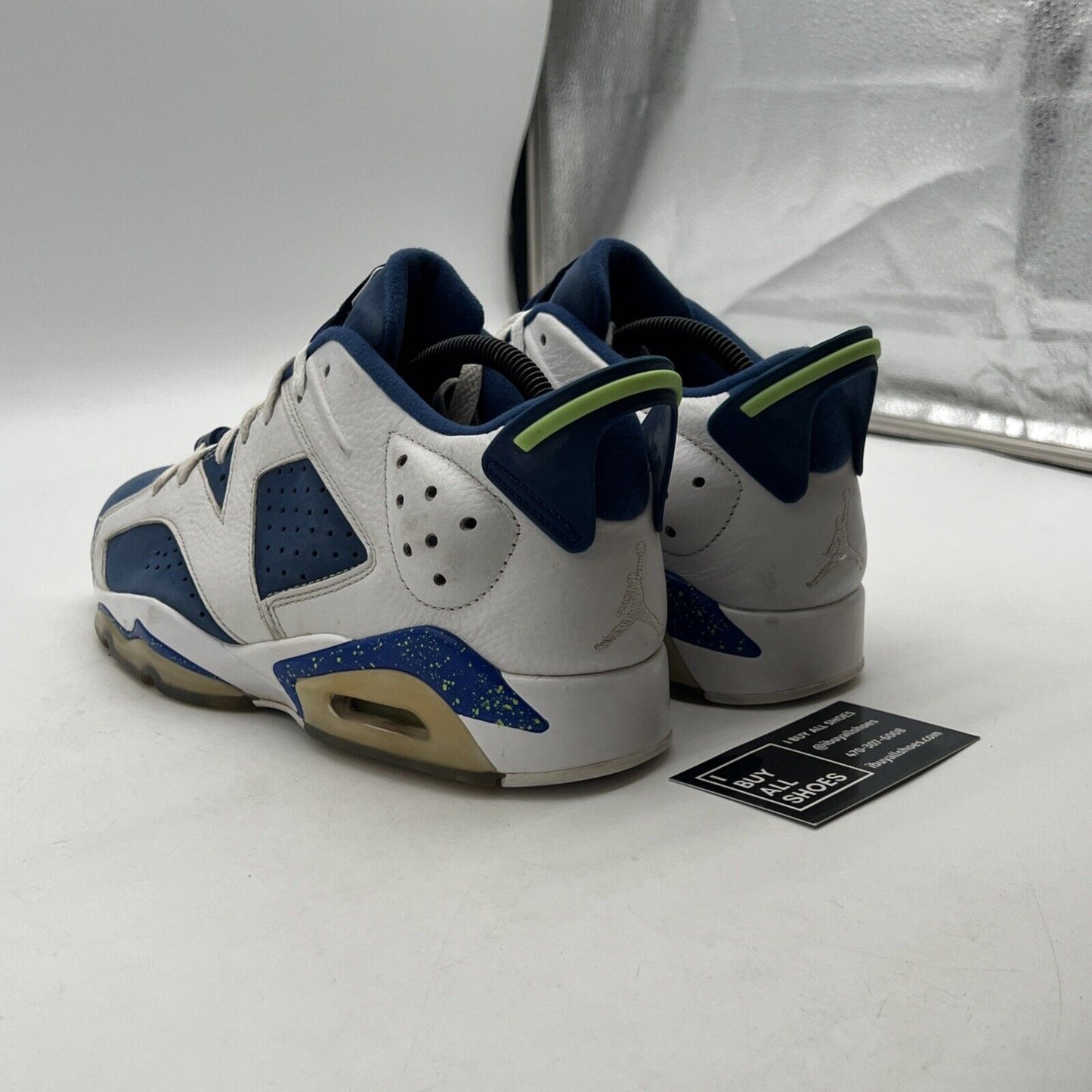 Size 8.5 - Air Jordan 6 Low Ghost Green (304401-106)
