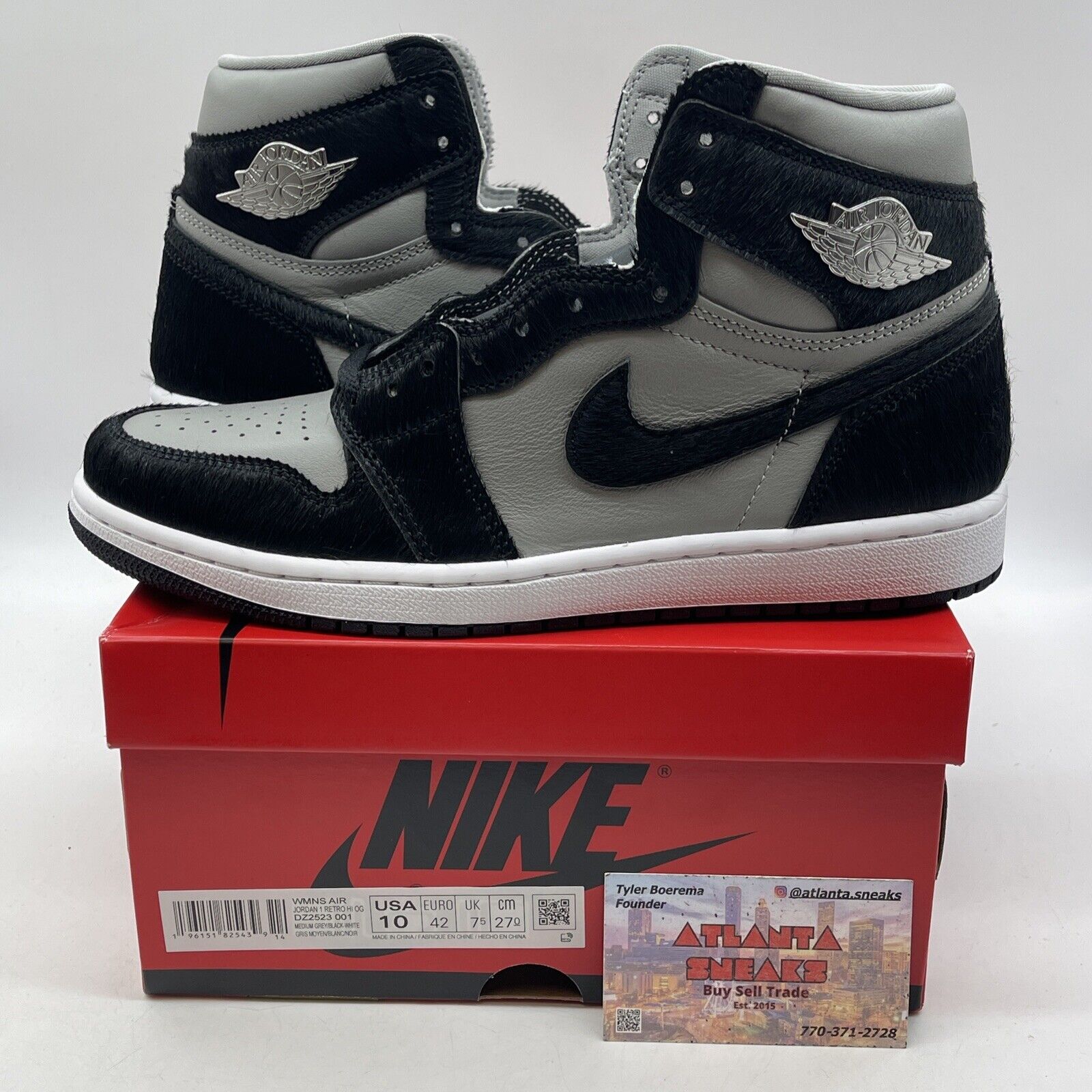 Size 10W - Jordan 1 Retro High OG Twist 2.0 2022 Black Suede Grey (DZ2523-001)