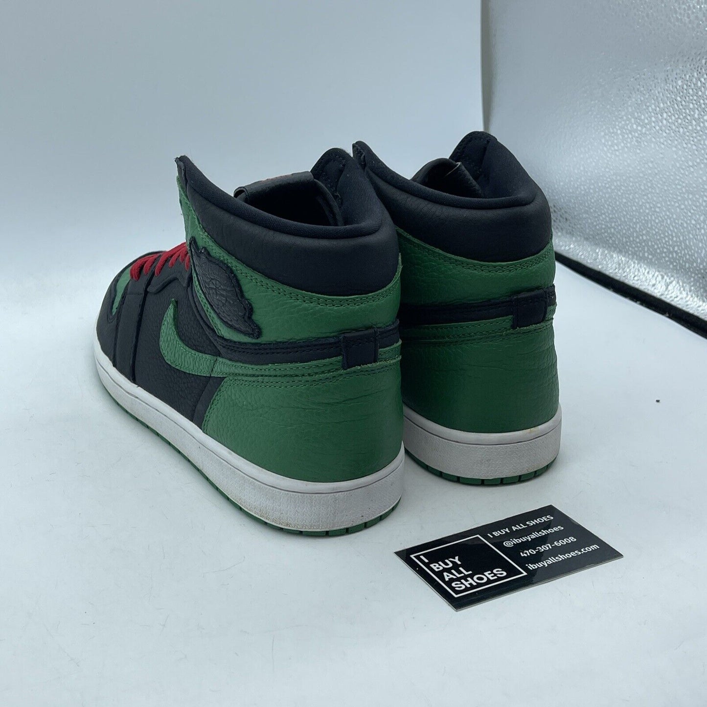 Size 11 - Jordan 1 Retro OG High Pine Green 2.0 Black Leather (555088-030)