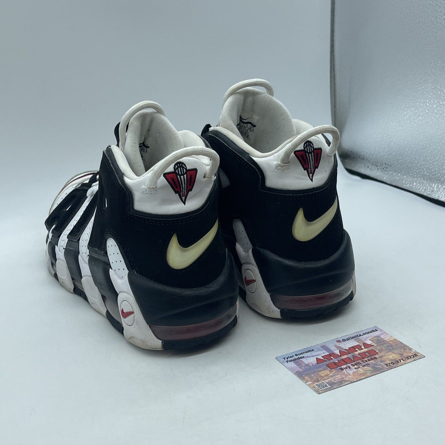 Size 10.5 - Nike Air More Uptempo Scottie Pippen White Leather  (414962-105)