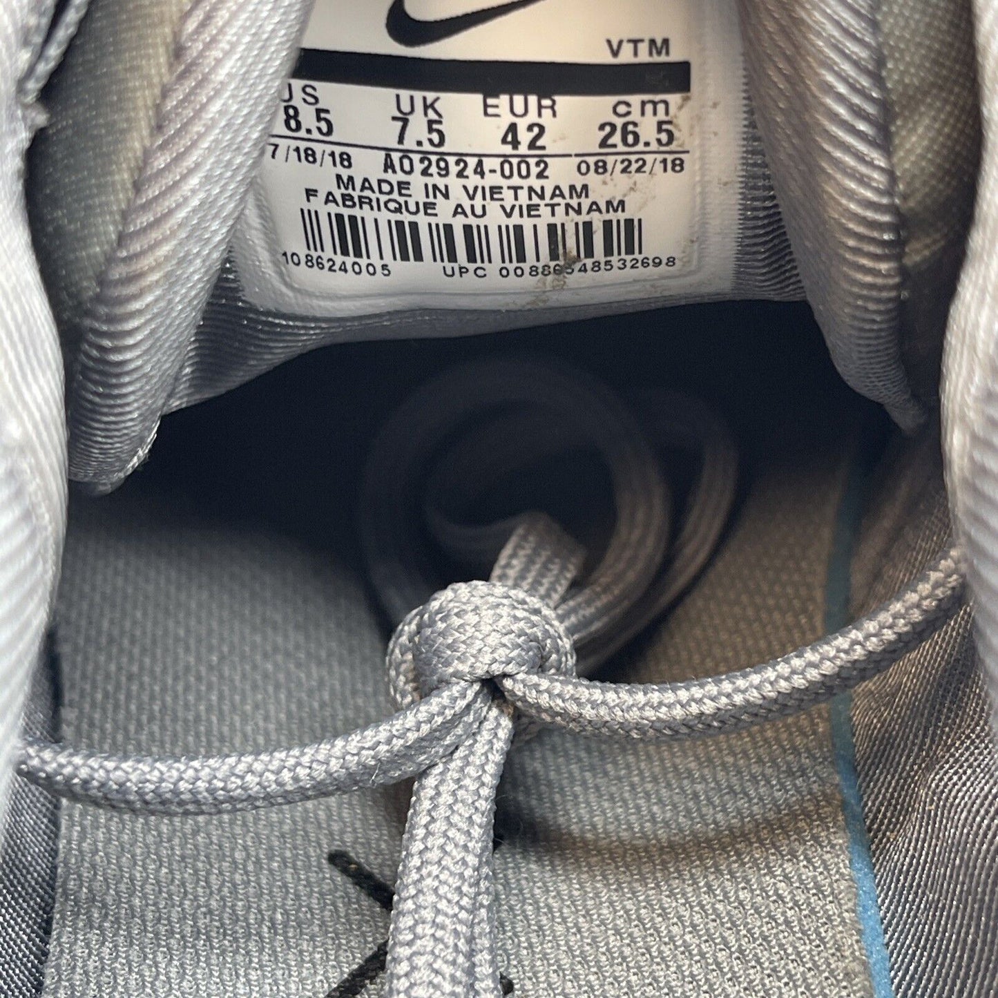 Size 8.5 - Nike Air Max 720 Cool Grey Black Suede Leather (AO2924-002)