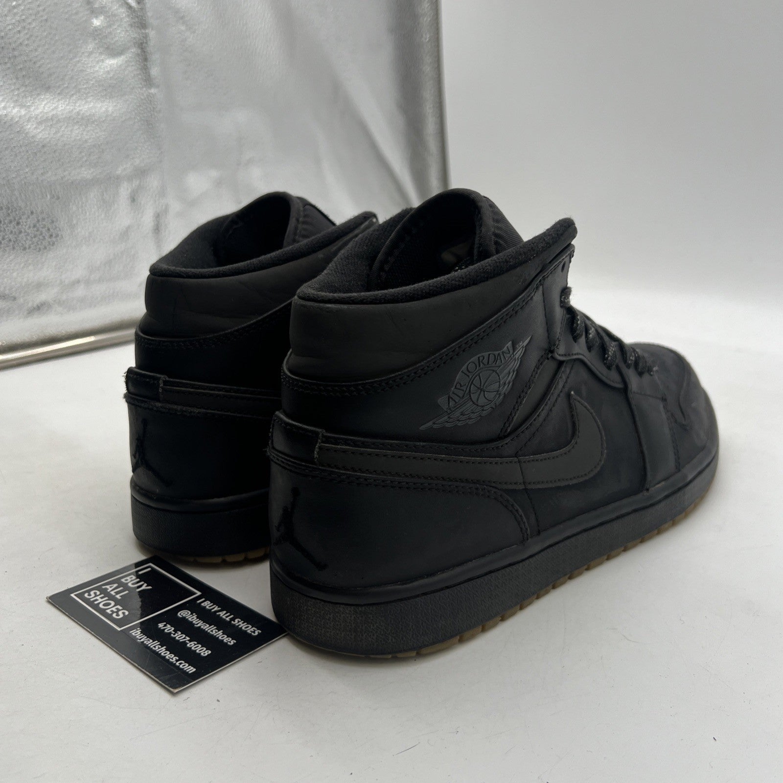 Size 10.5 - Air Jordan 1 Winterized Mid Black Gum (AA3992-002)