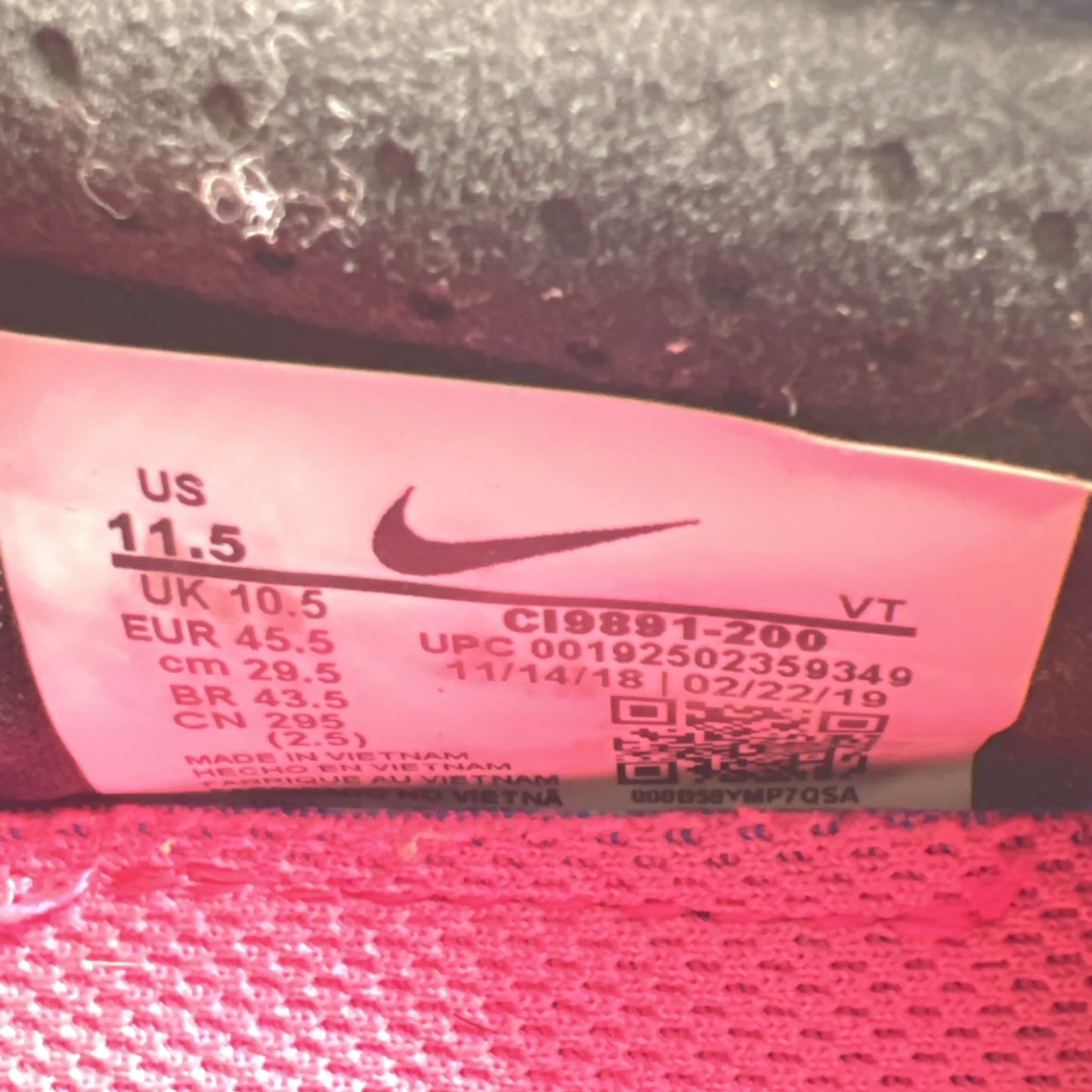 Size 11.5 - Nike Air VaporMax 2019 Moon Particle (CI9891-200)