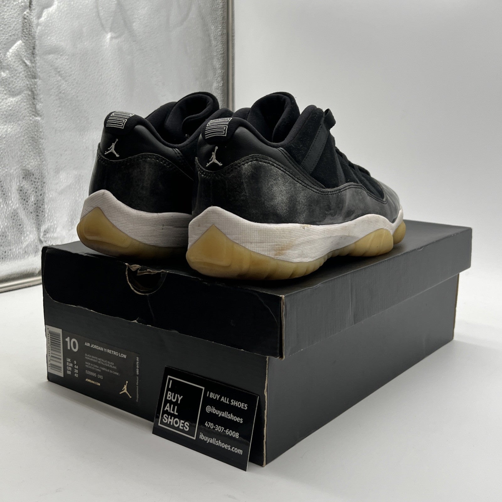 Size 10 - Air Jordan 11 Retro Low Barons (528895-010)