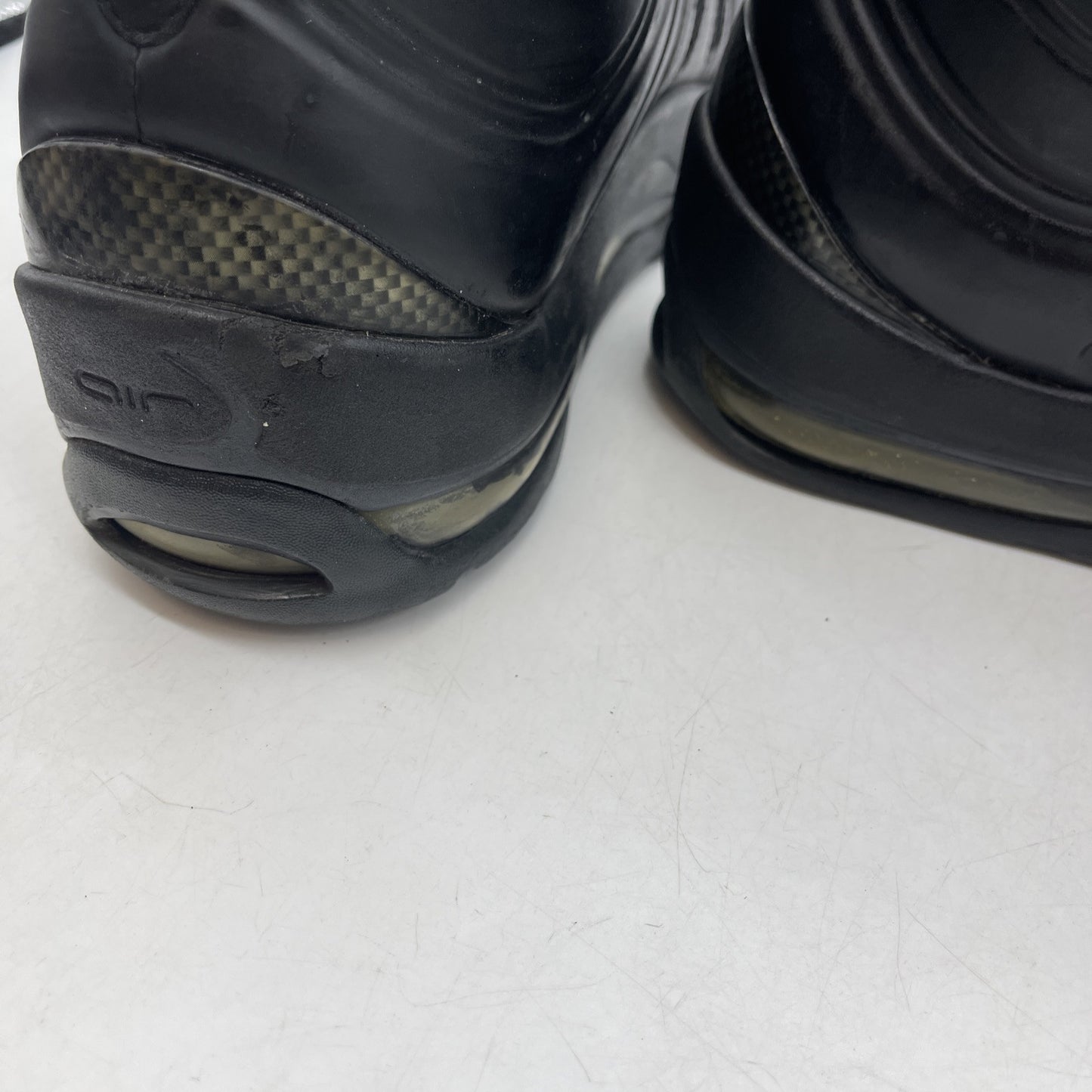 Size 11.5 - Nike Air Max Posite Bakin Black Suede Leather (415327-001)