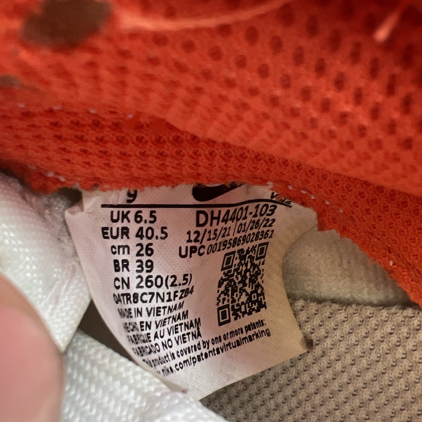 Size 9W - Nike Dunk Low Orange Paisley W (DH4401-103)
