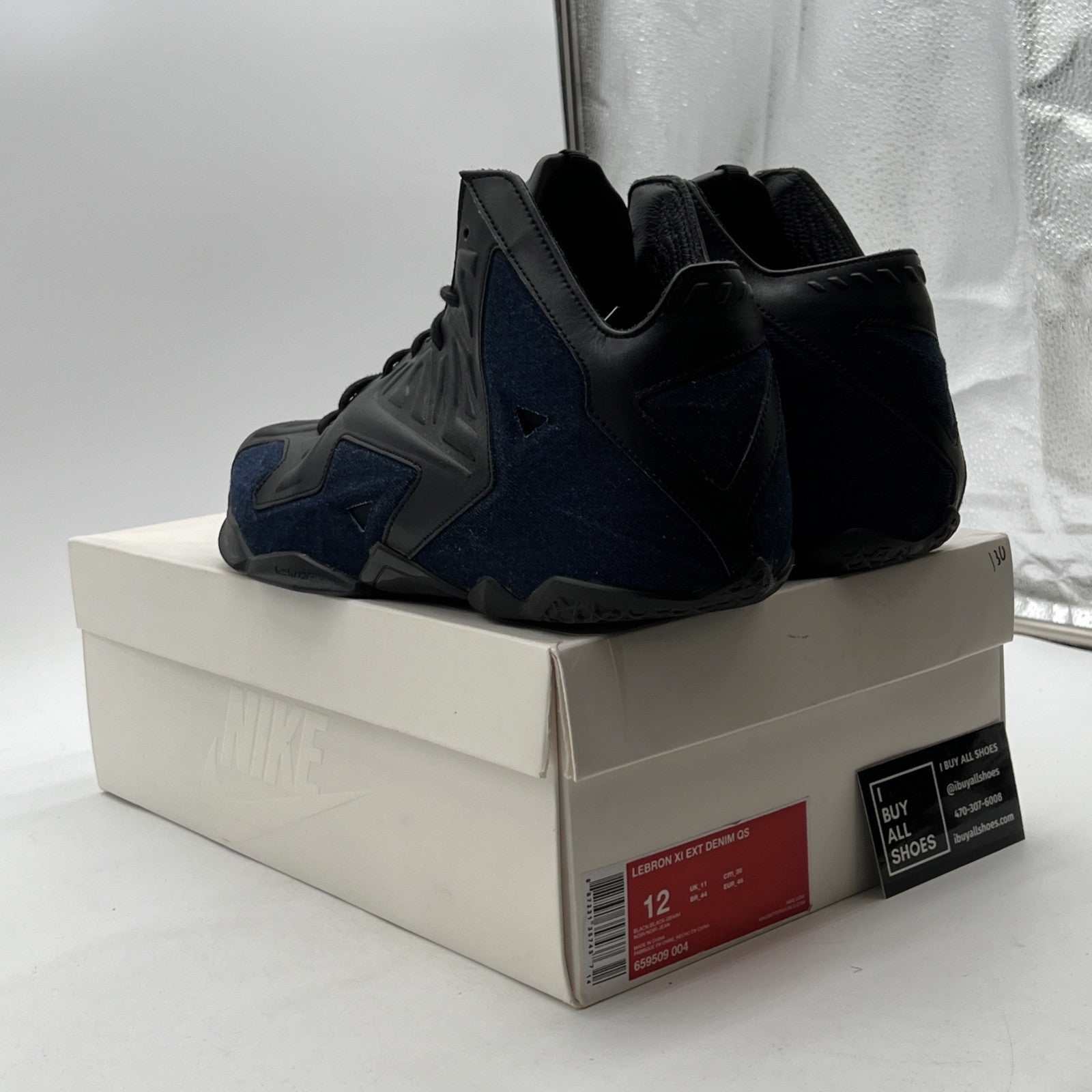 Size 12 - Nike LeBron 11 EXT Denim QS Denim (659509-004)