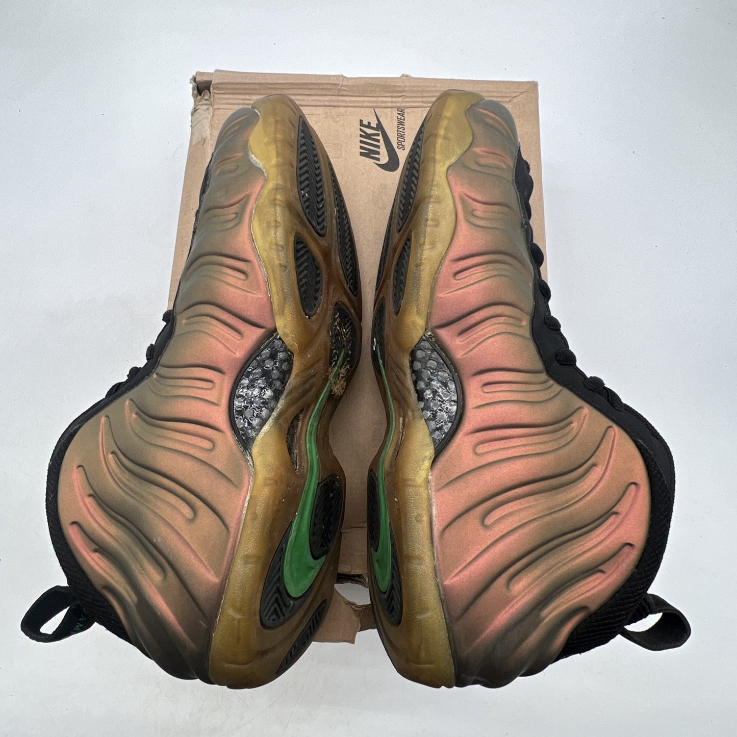 Size 11 - Nike Foamposite Pro Gym Green (624041-302)
