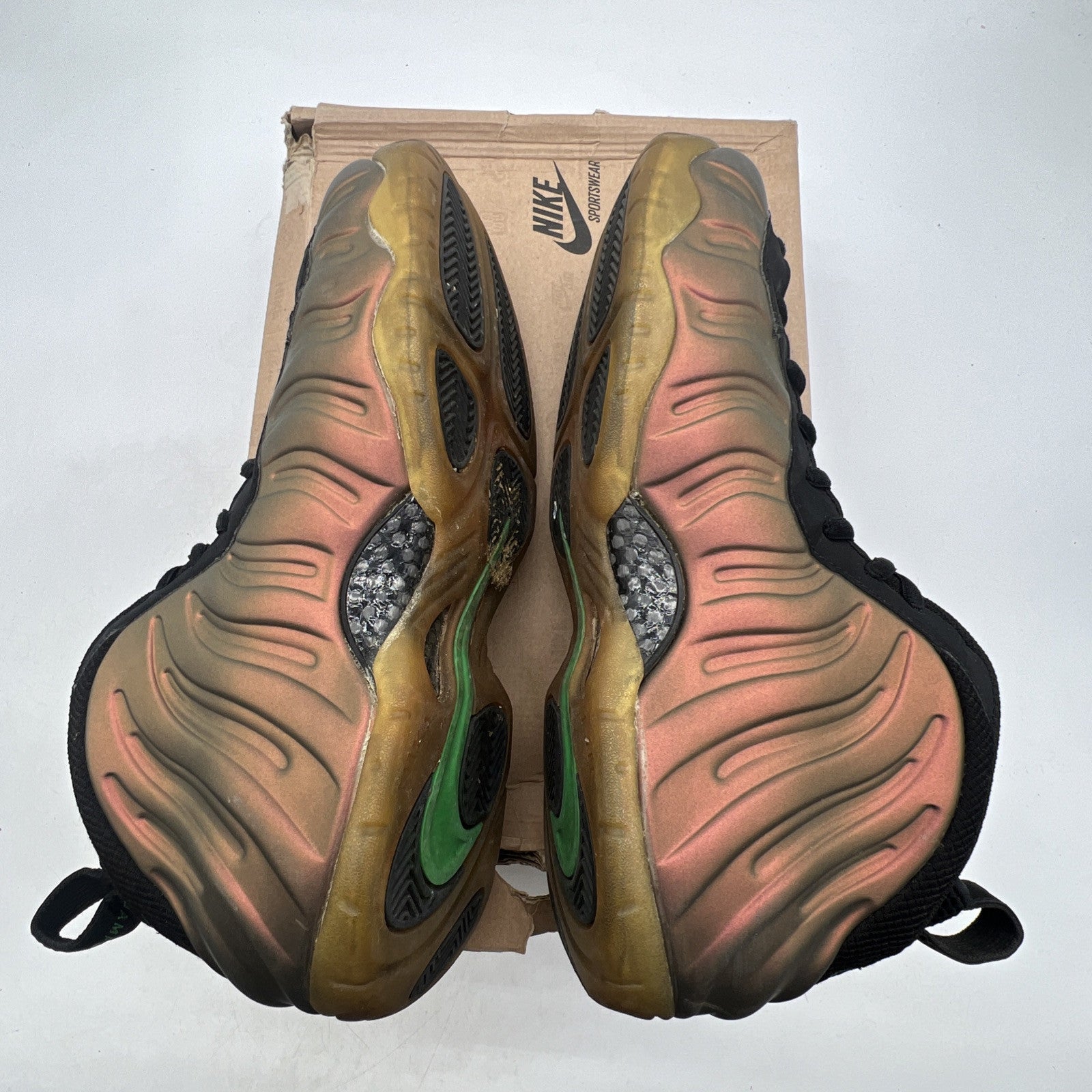 Size 11 - Nike Foamposite Pro Gym Green (624041-302)