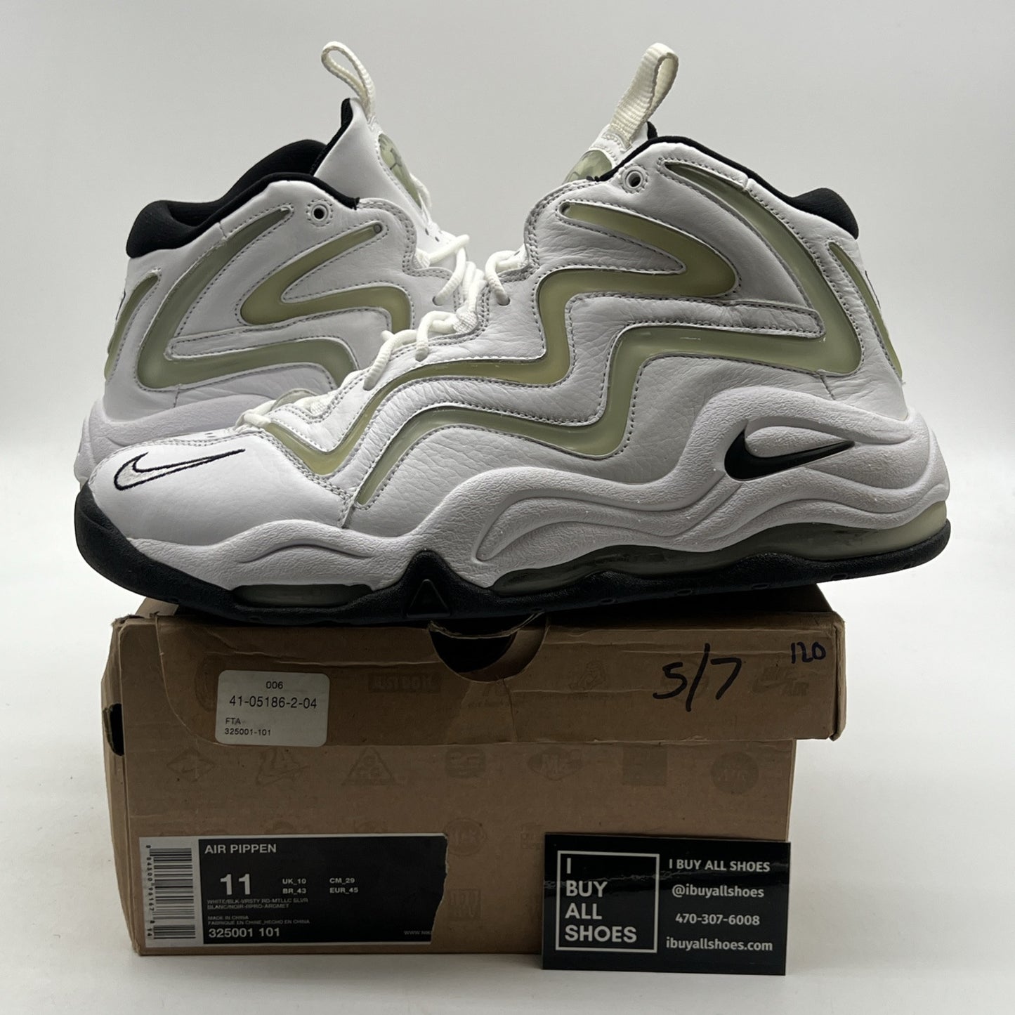 Size 11 - Nike Air Pippen White Black (325001-101)