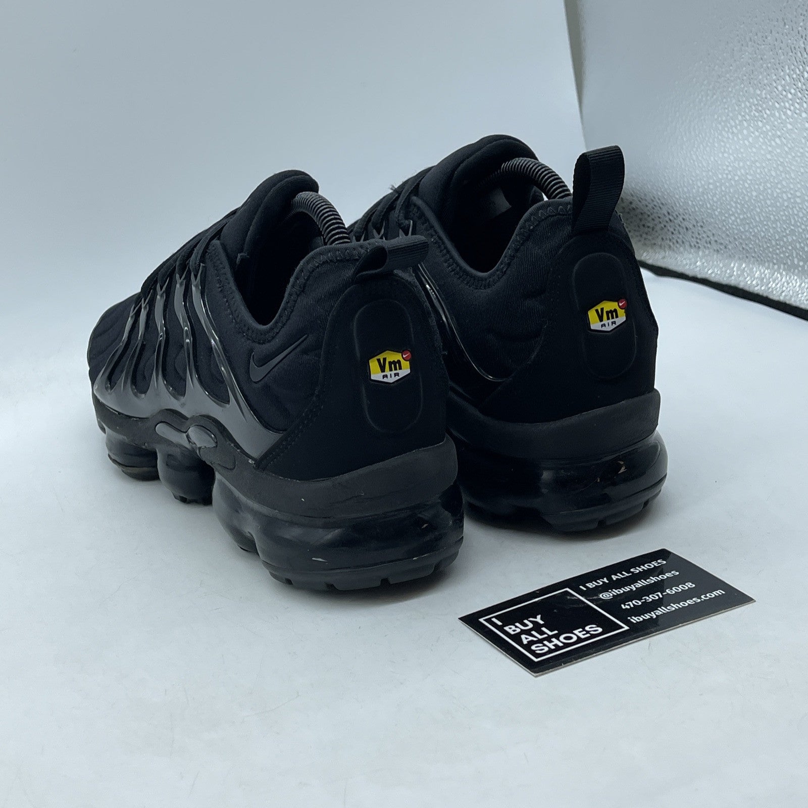 Size 8.5 - Nike Air VaporMax Plus Low Triple Black