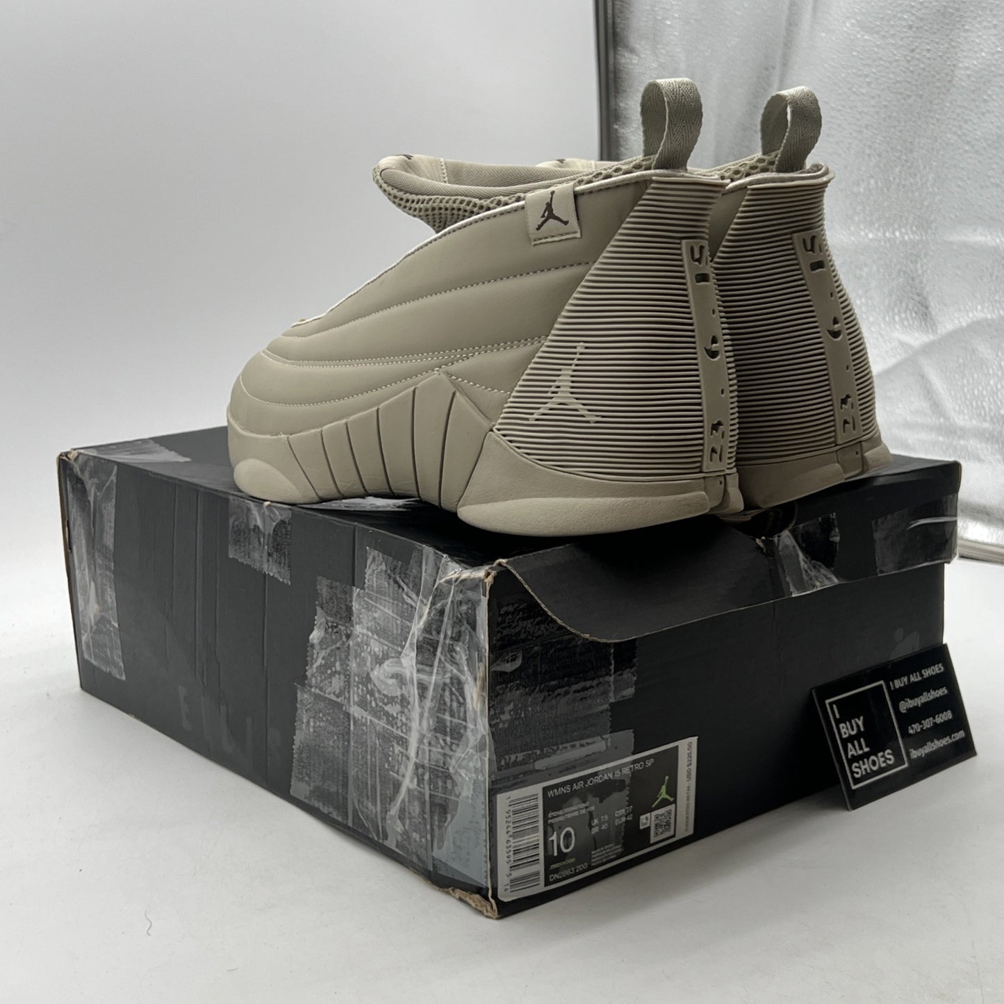 Size 10 - Billie Eilish x Air Jordan 15 Retro Brown W (DN2863-200)
