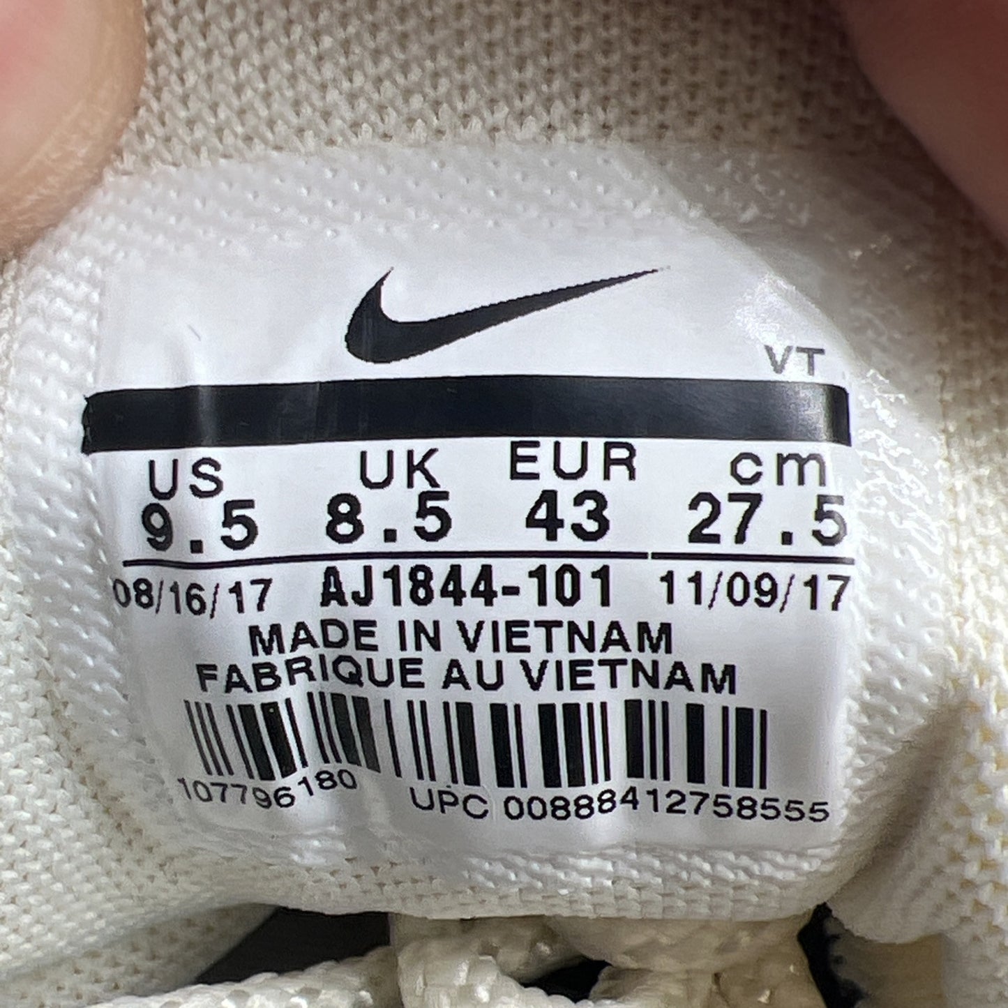 Size 9.5 - Nike Air Max 95 TT Pull Tab Sail (AJ1844-101)