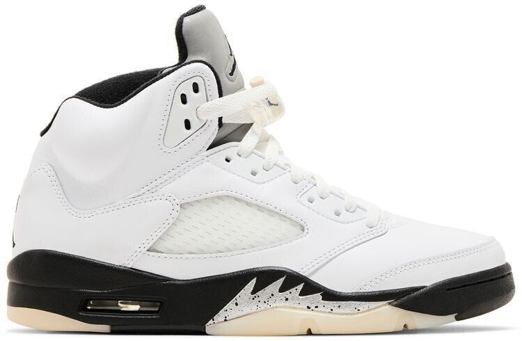 Size 9 - Air Jordan 5 Retro White Black (DD0587-100)