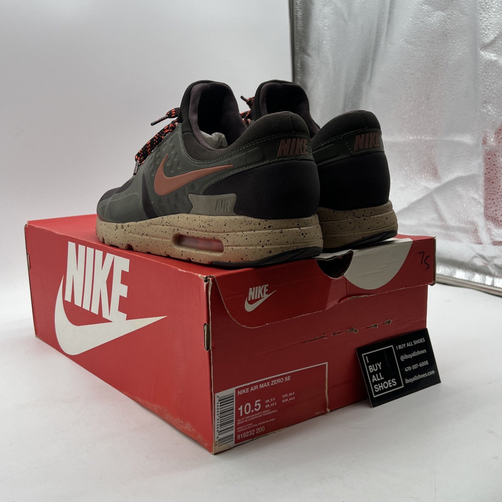 Size 10.5 - Nike Air Max Zero SE Brown (918232-200)