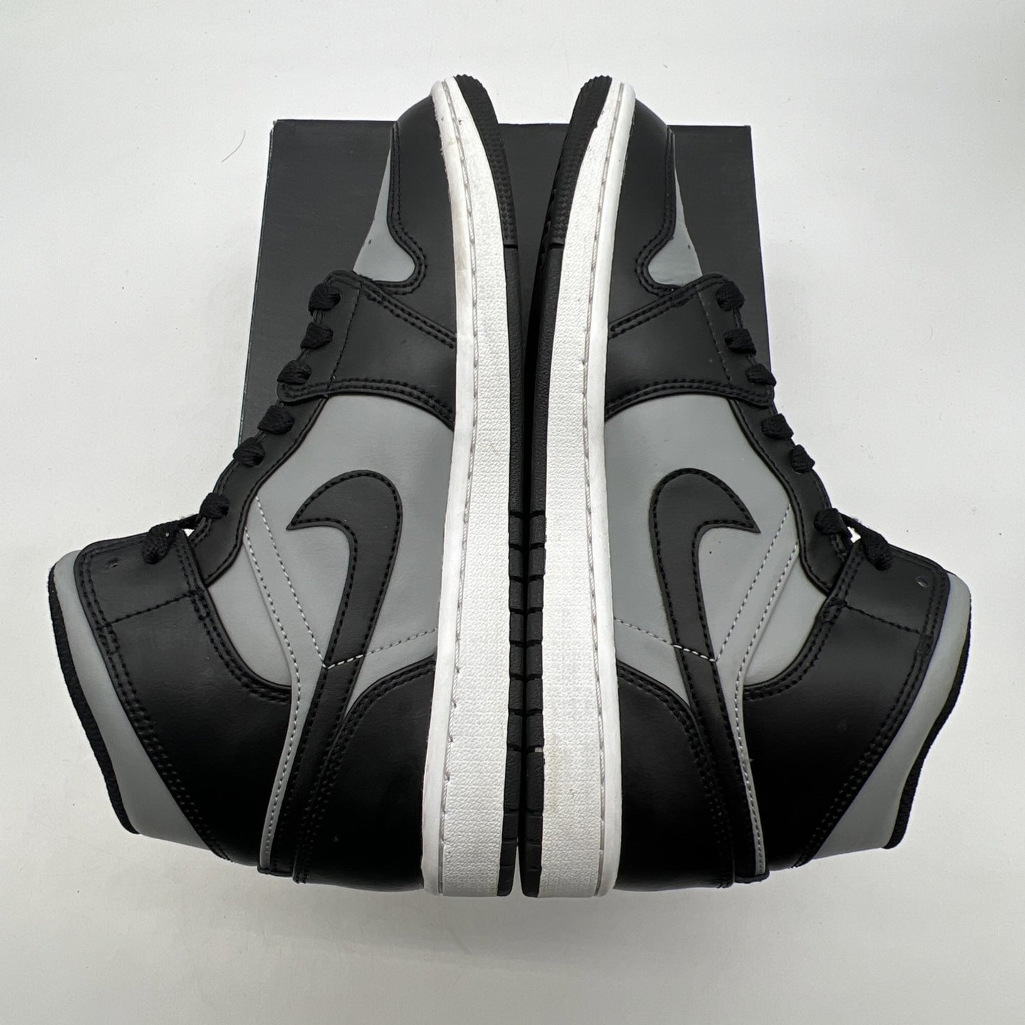 Size 8 - Air Jordan 1 Mid Shadow (554724-096)