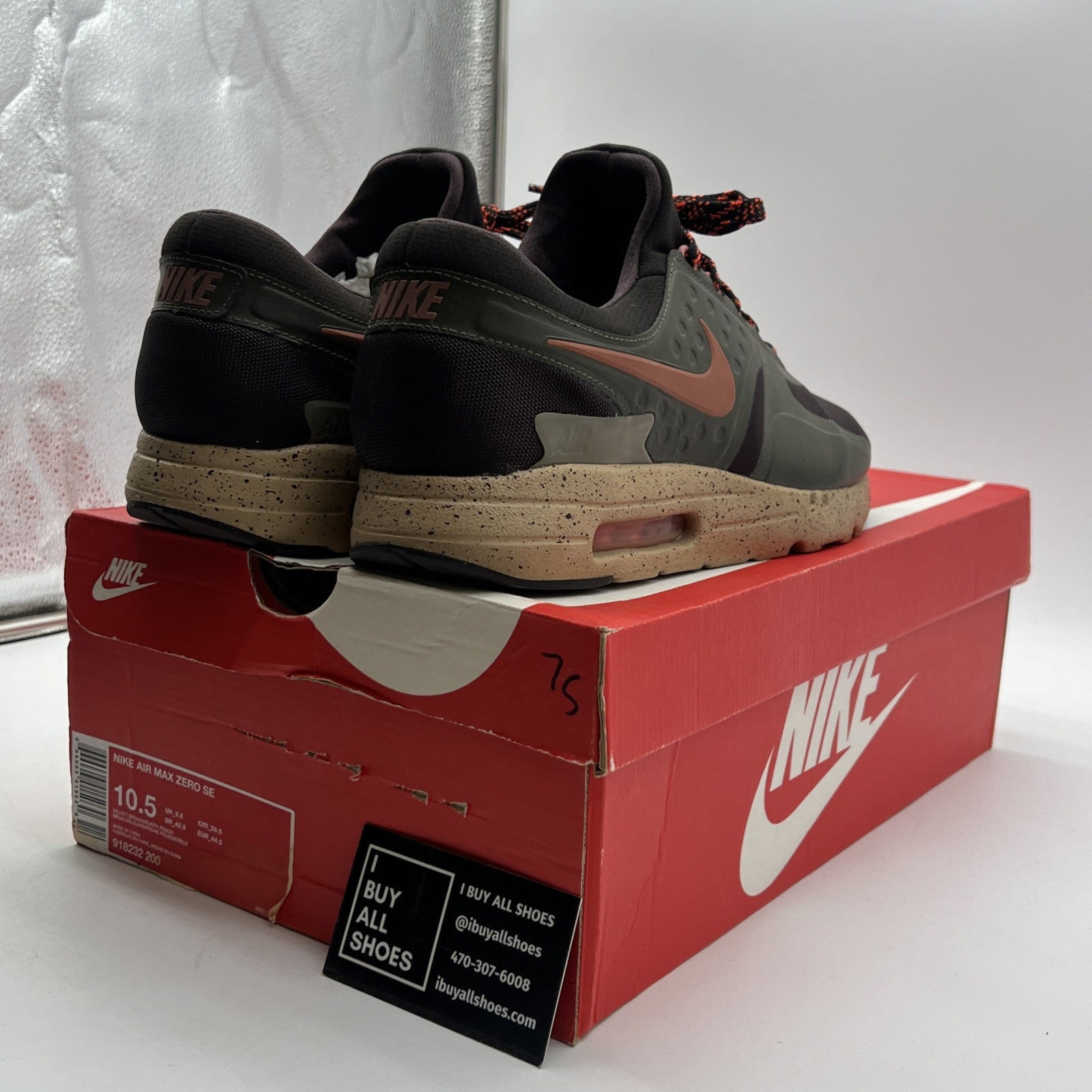 Size 10.5 - Nike Air Max Zero SE Brown (918232-200)