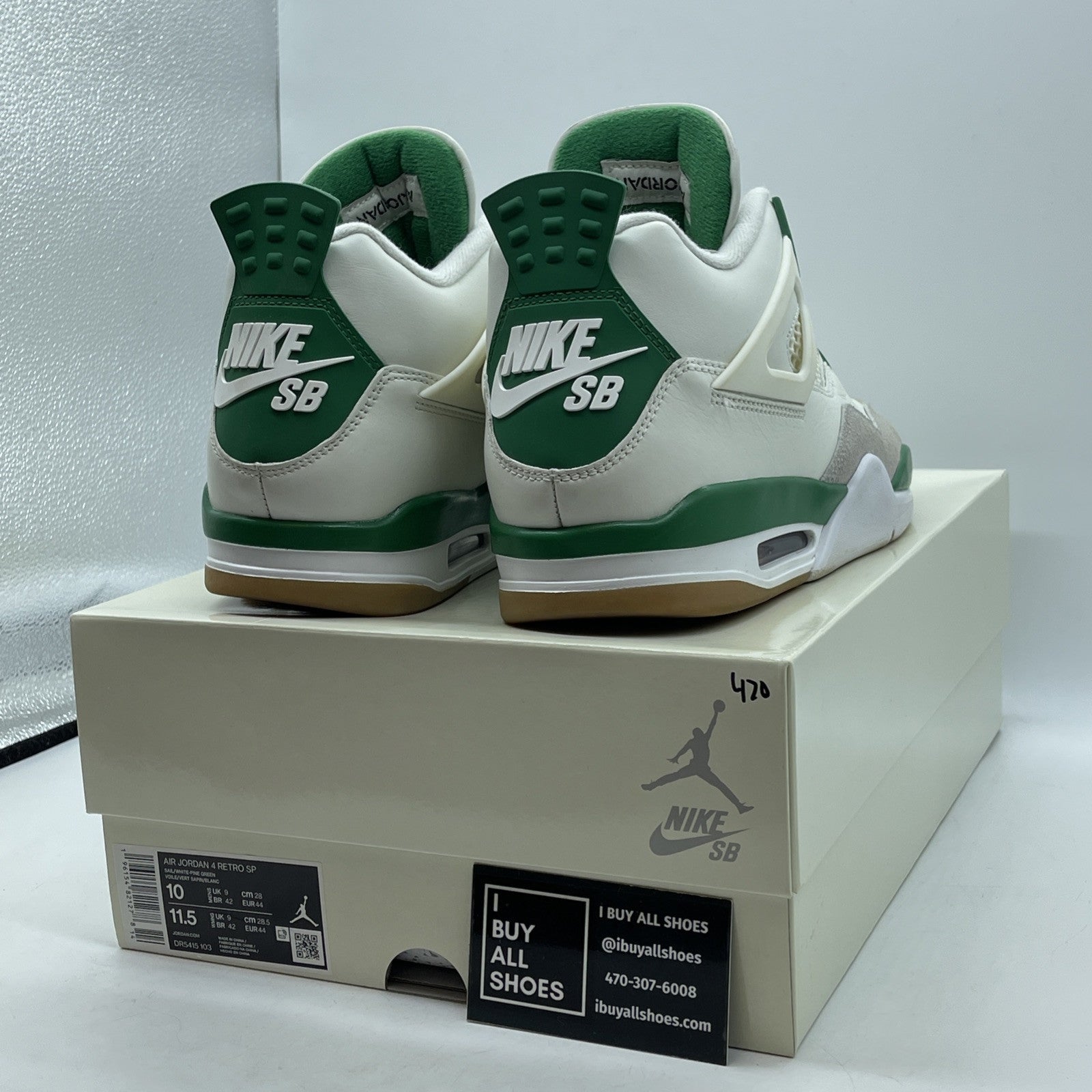 Size 10 - Jordan 4 Retro SP x Nike SB Mid Pine Green White Leather (DR5415-103)