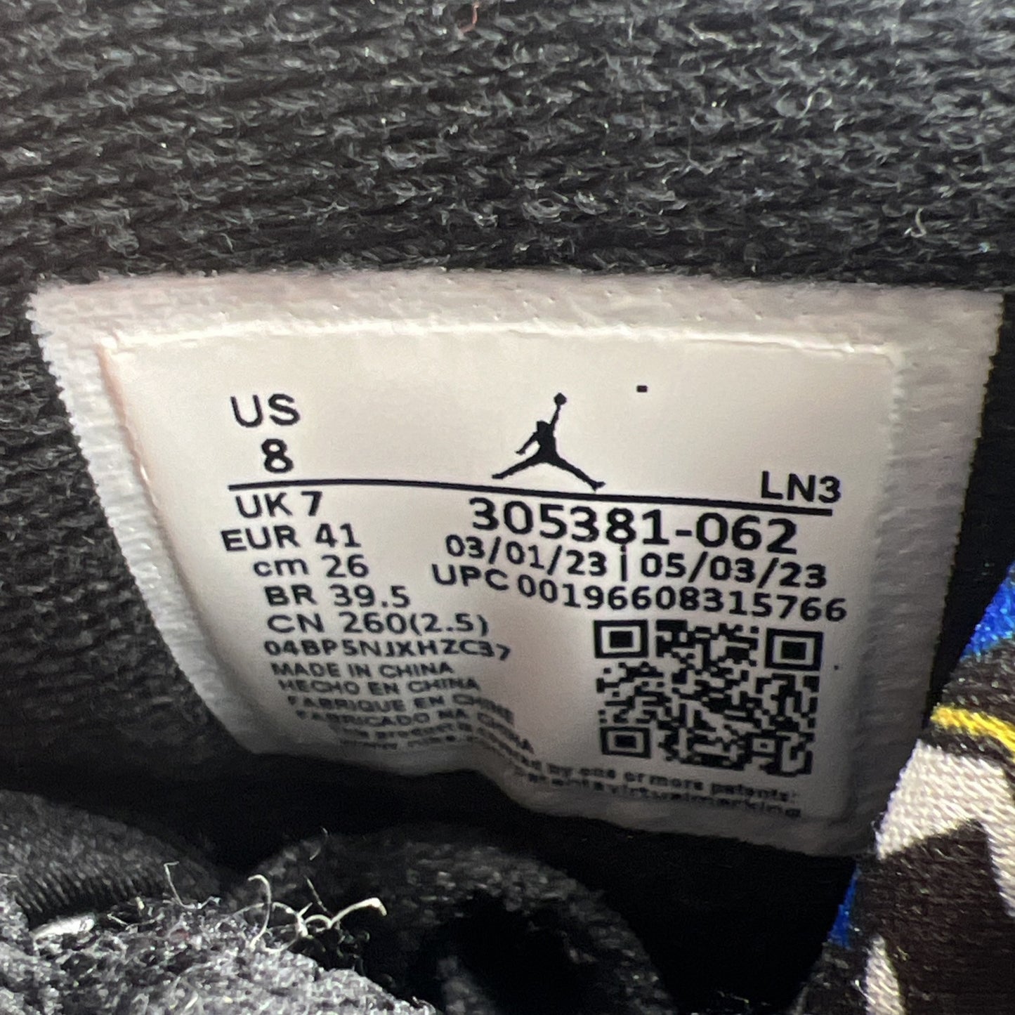 Size 8 - Air Jordan 8 Retro Mid Playoff (305381-062)