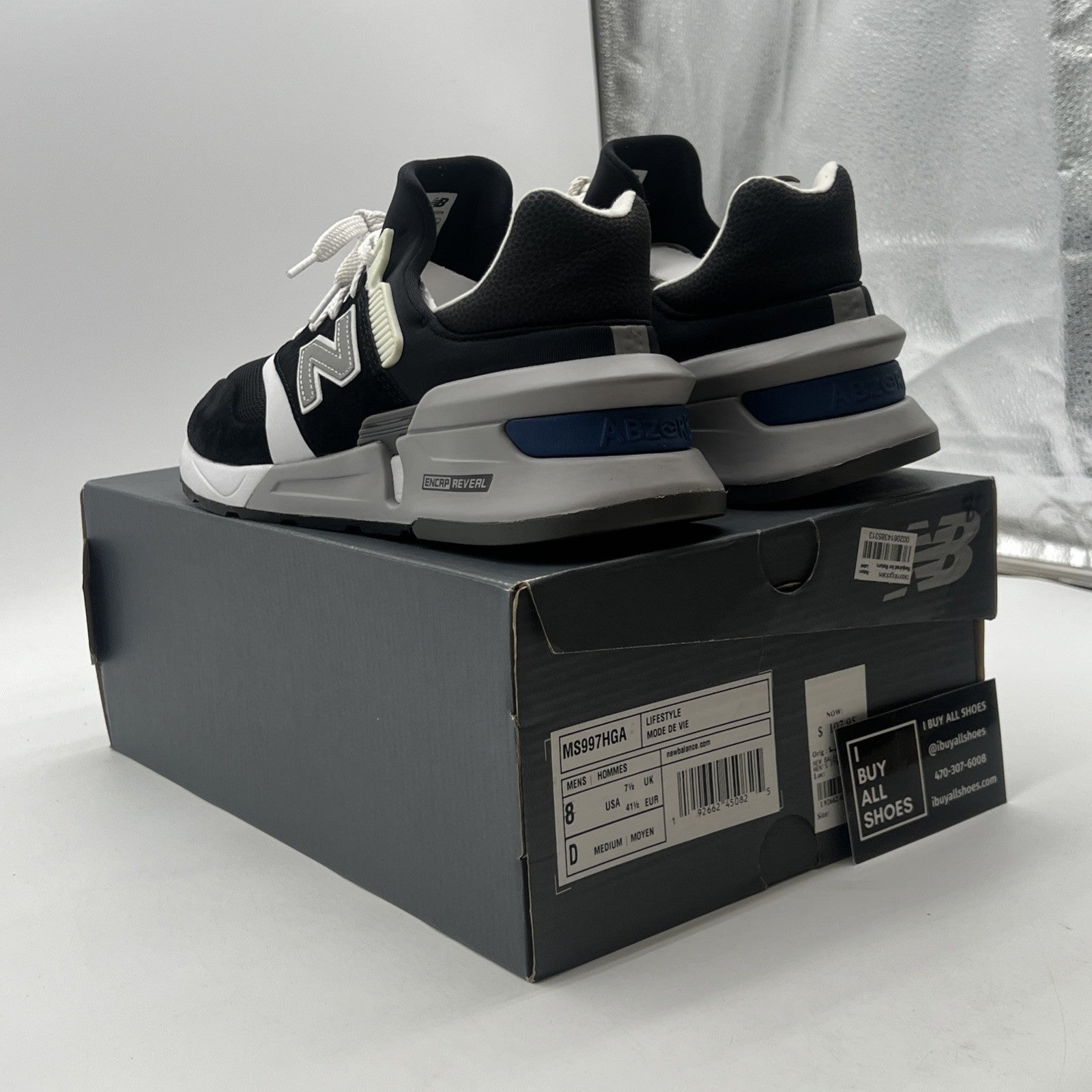 Size 8 - New Balance 997 Black White (MS997HGA)