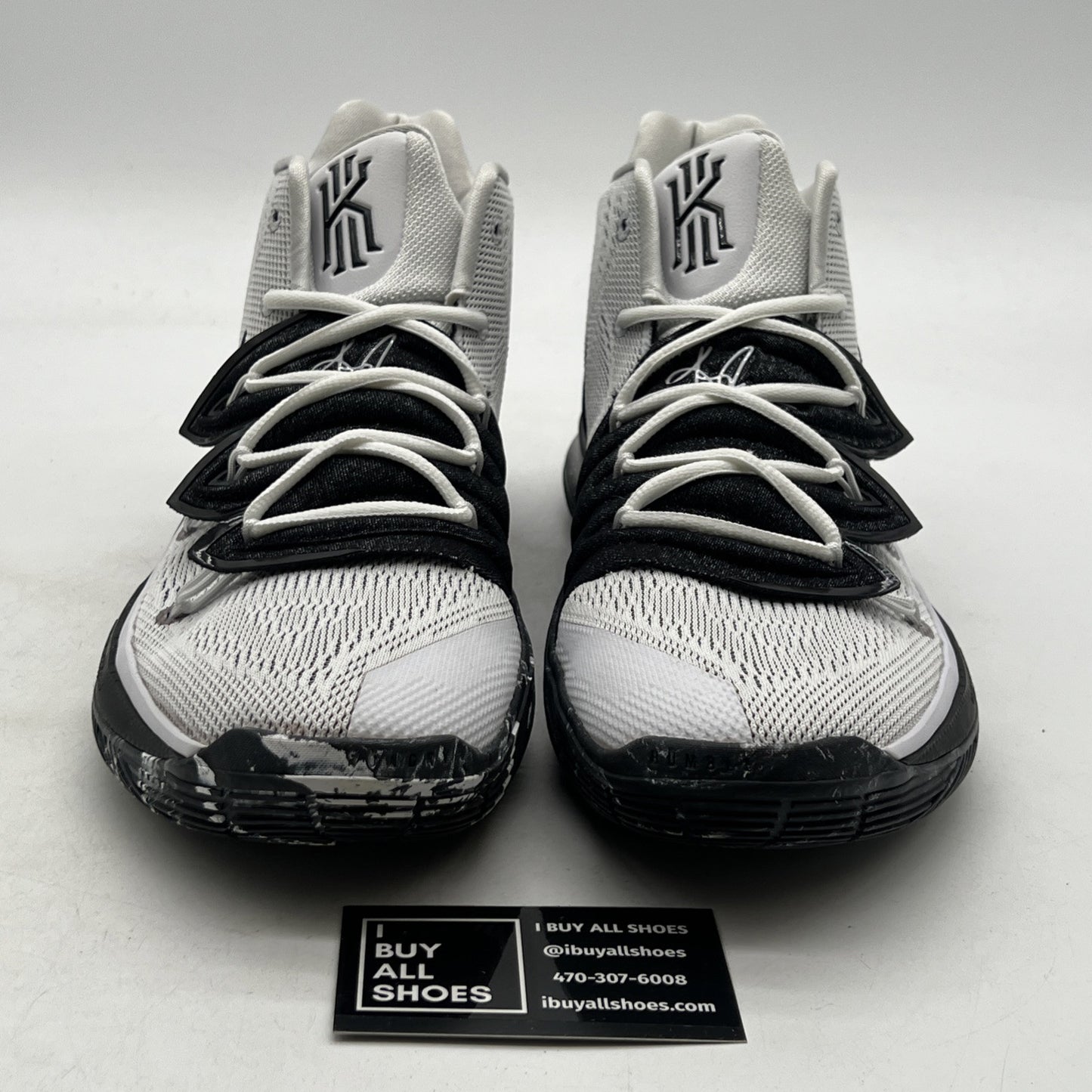 Size 11.5 - Nike Kyrie 5 Oreo - (AO2918-100)