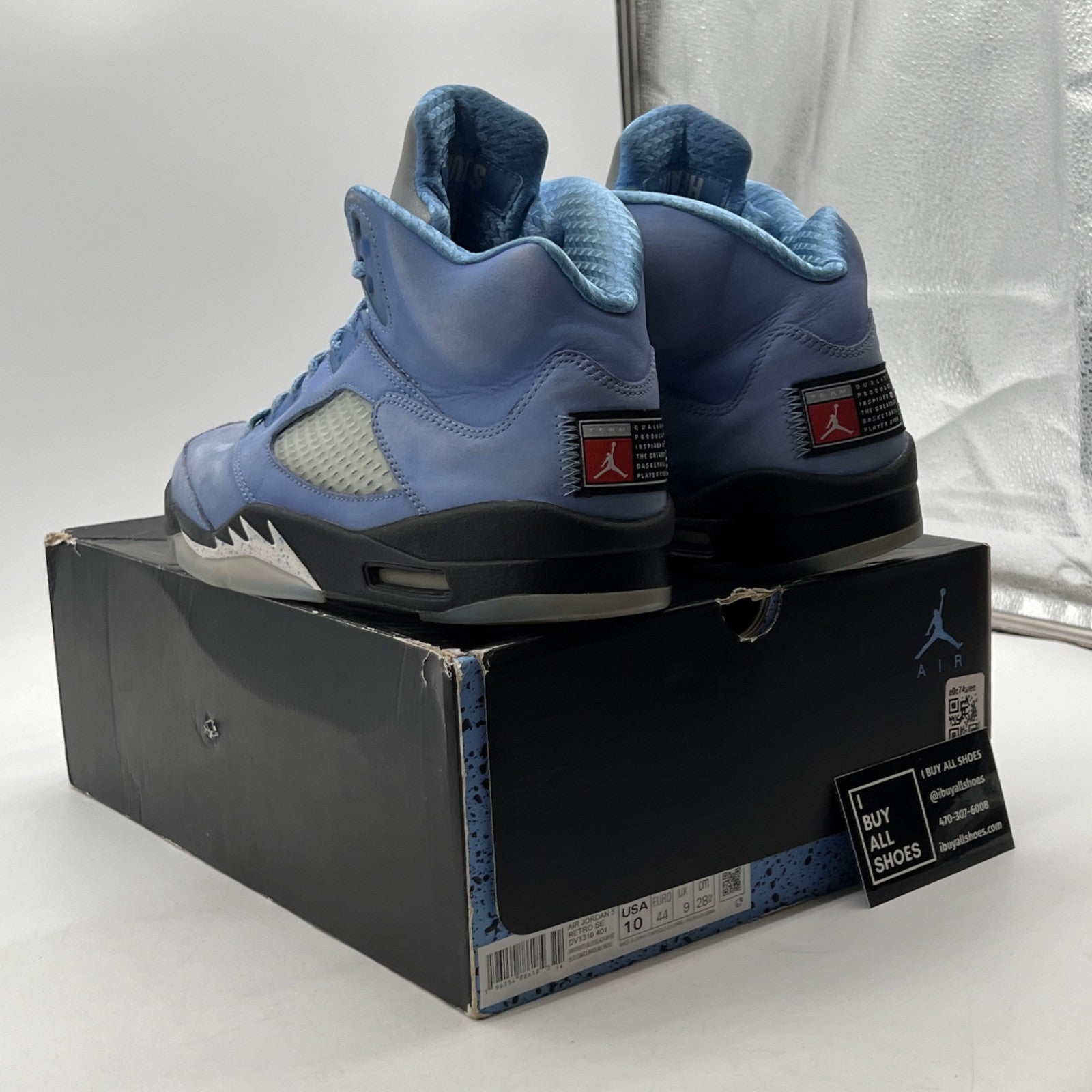 Size 10 - Air Jordan 5 Retro SE Mid UNC (DV1310-401)