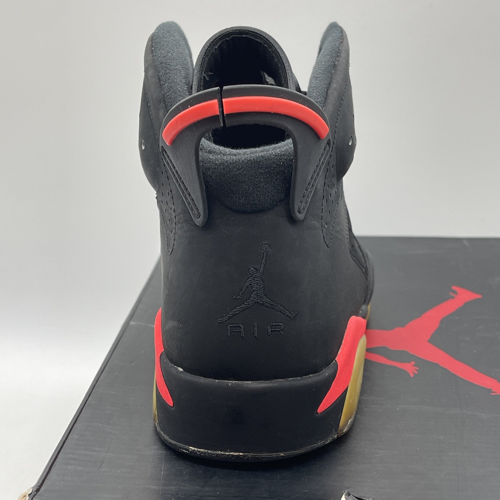 Size 10 - Jordan 6 Retro Infrared Black Pink Suede (384664-023)