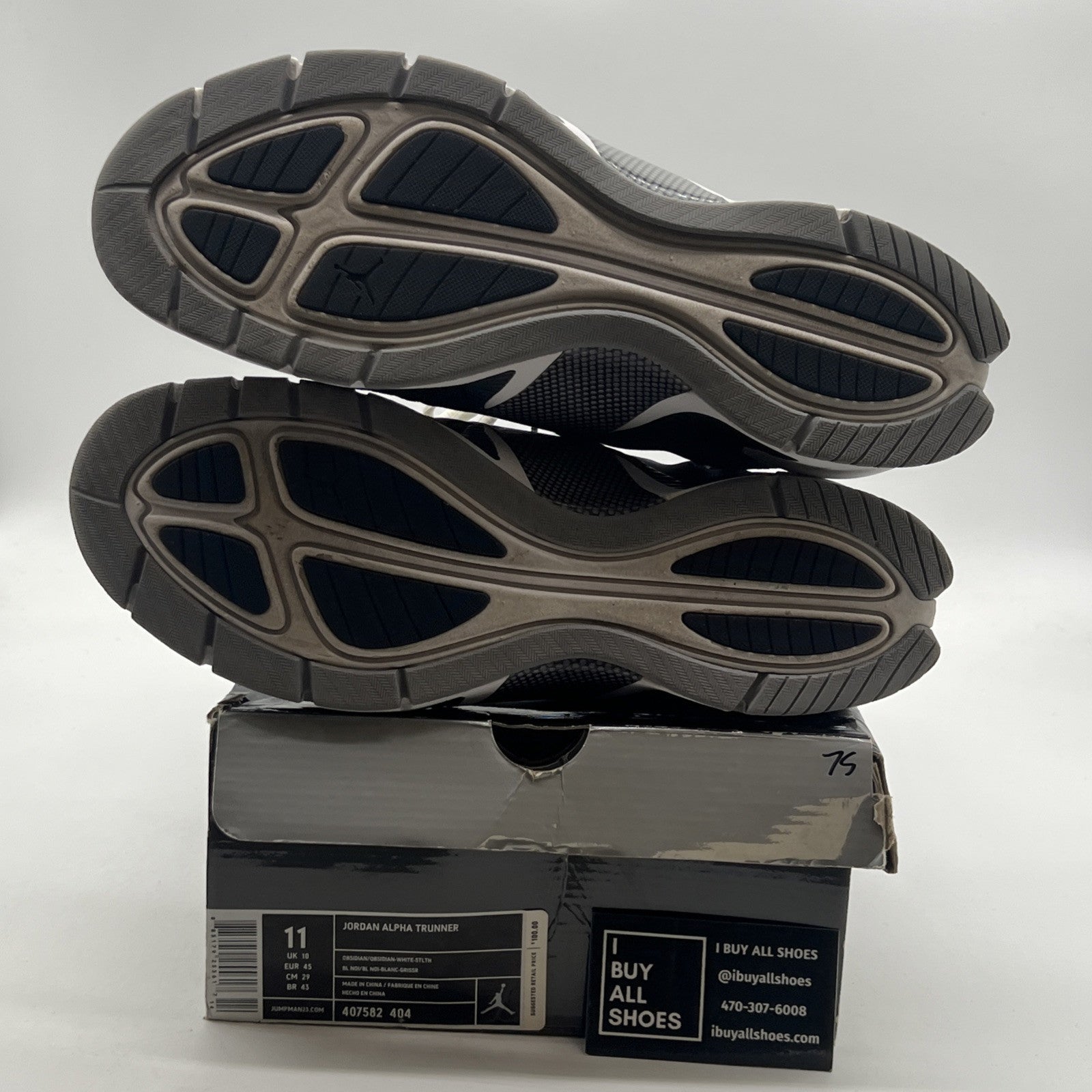 Size 11 - Jordan Alpha Trunner Obsidian (407582-404)