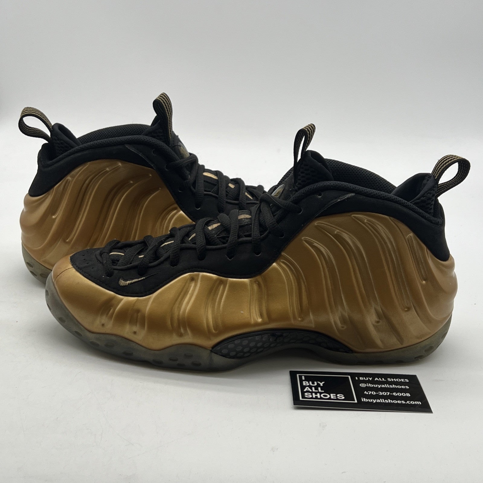 Size 10.5 - Nike Air Foamposite One Metallic Gold (314996-700)