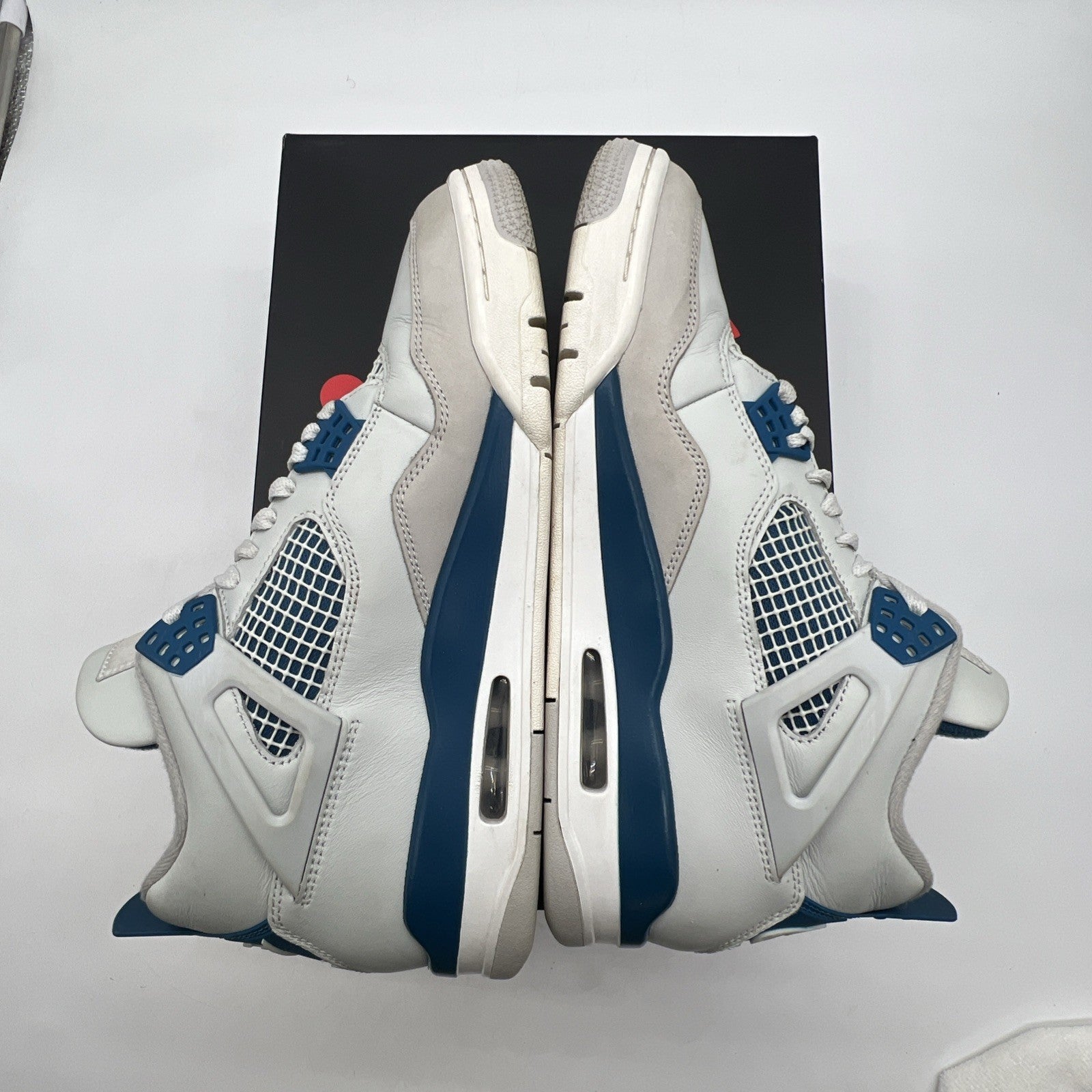 Size 9.5 - Air Jordan 4 Retro 2024 Military Blue (FV5029-141)