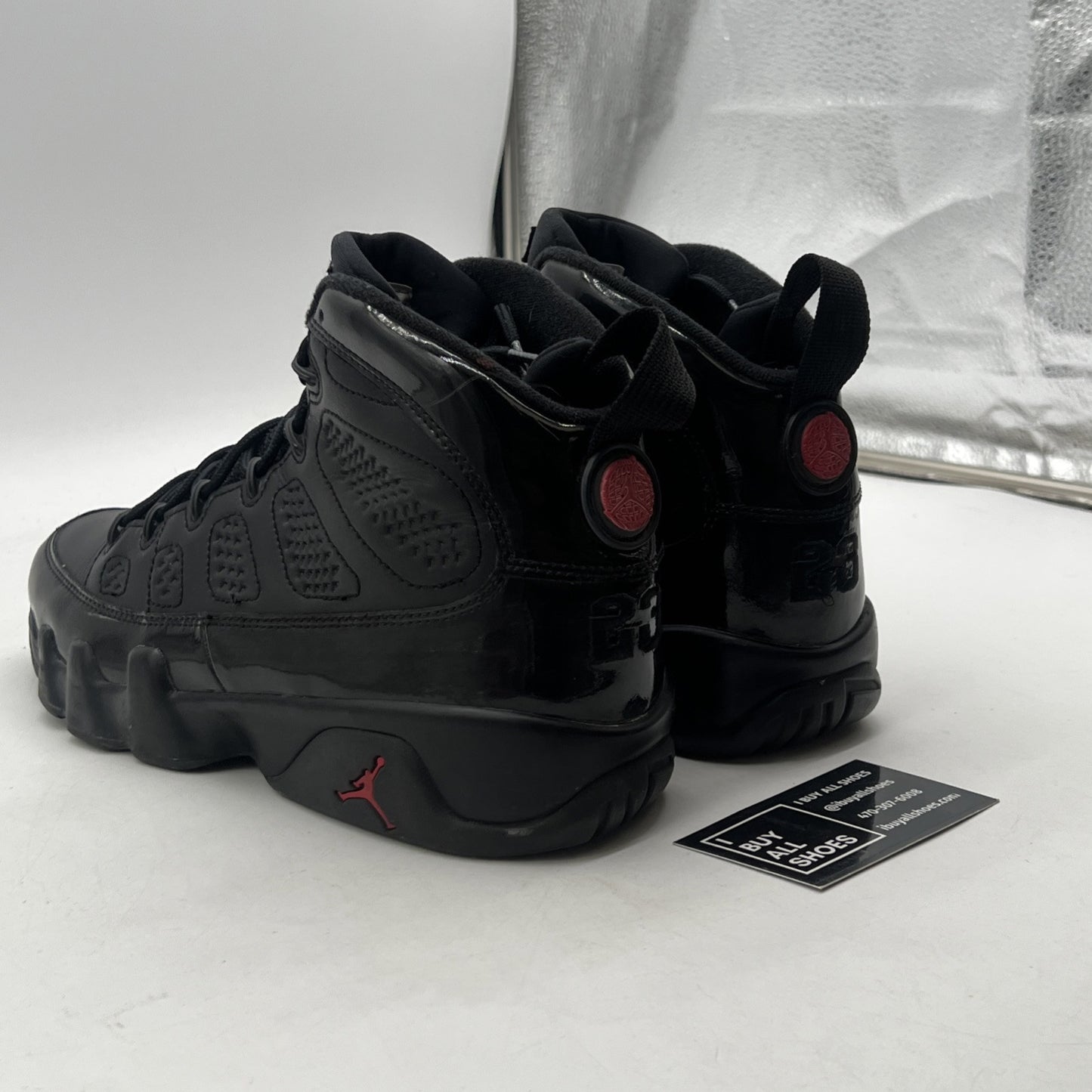 Size 9.5 - Air Jordan 9 Retro Bred (302370-014)
