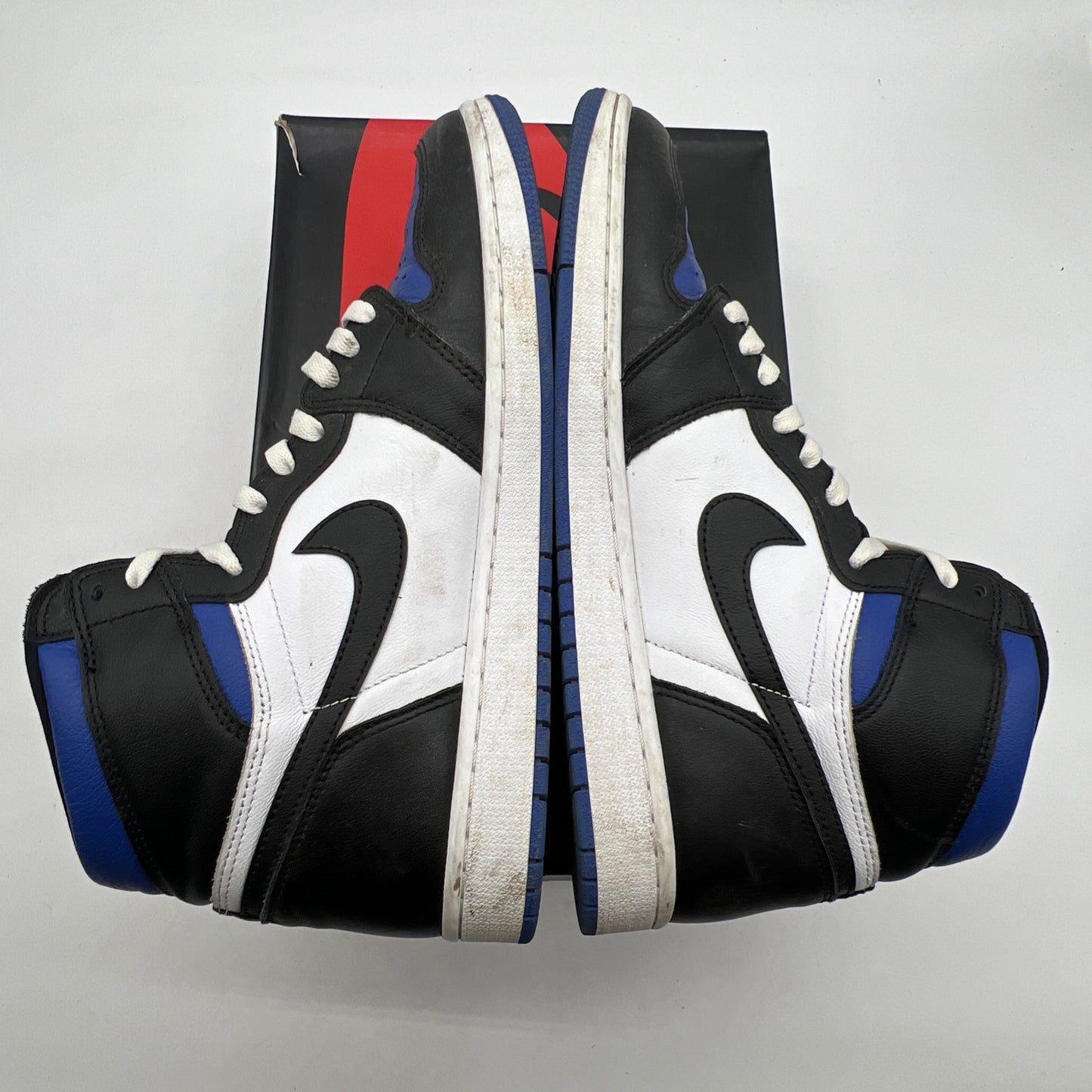 Size 11 -  Air Jordan 1 Retro OG High Royal Toe (555088-041)