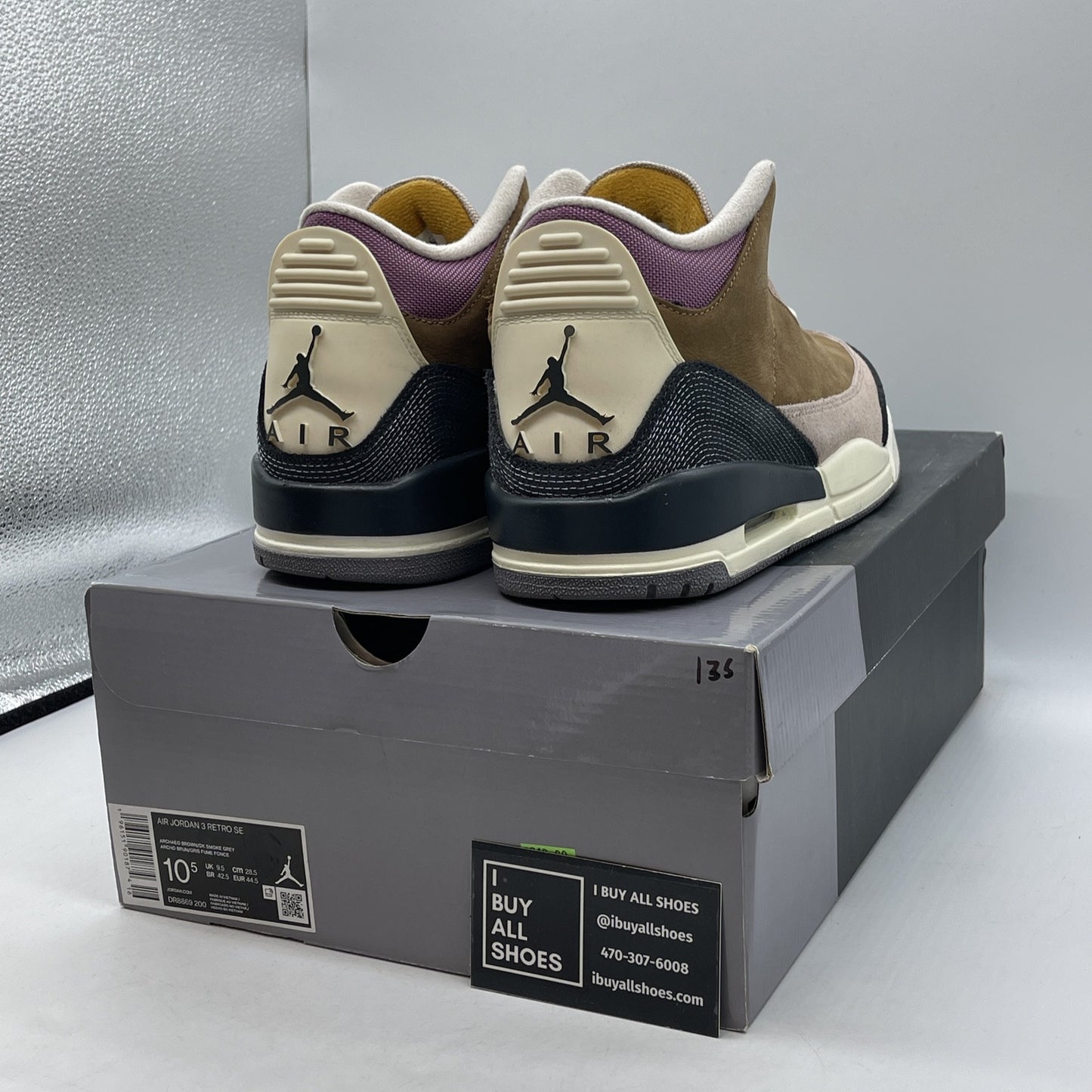 Size 10.5 - Air Jordan 3 Retro SE Winterized Brown Black Suede (DR8869-200)