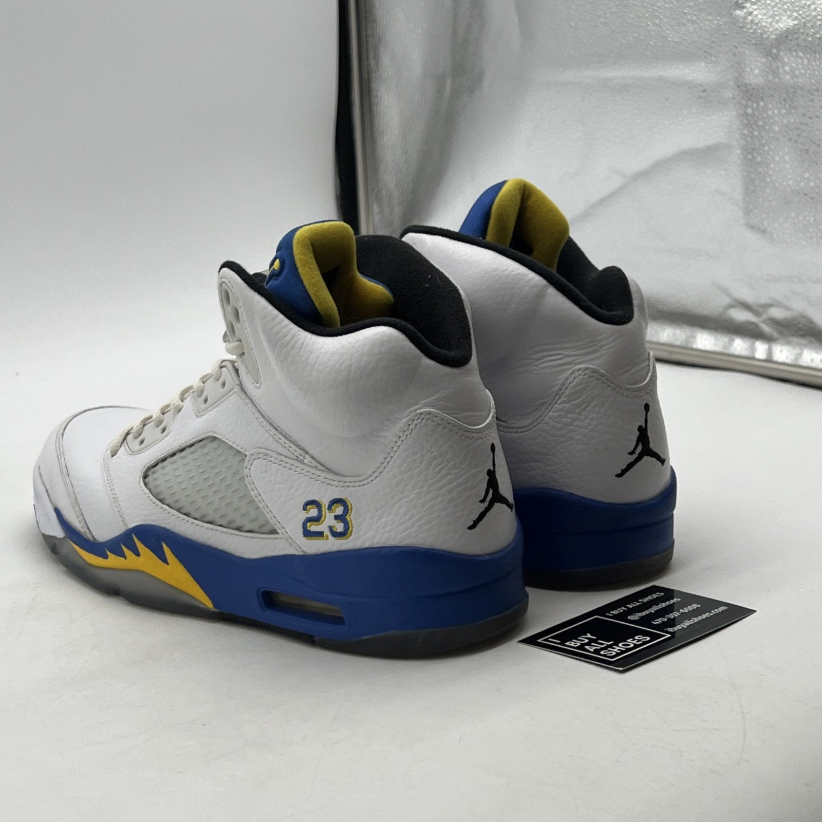 Size 9 - Air Jordan 5 Retro 2013 Laney (136027-189)
