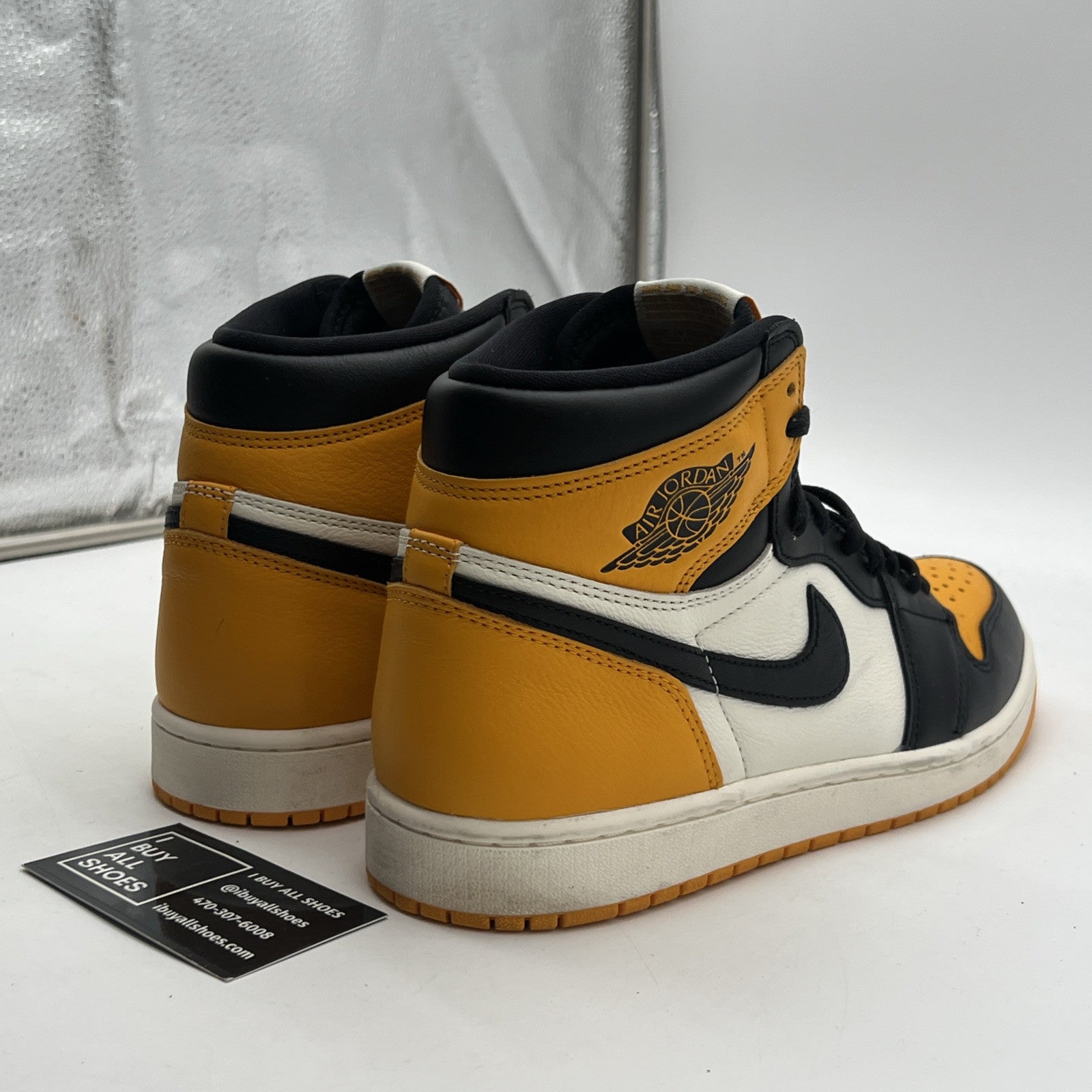 Size 9.5 - Air Jordan 1 Retro OG High Yellow Toe (555088-711)