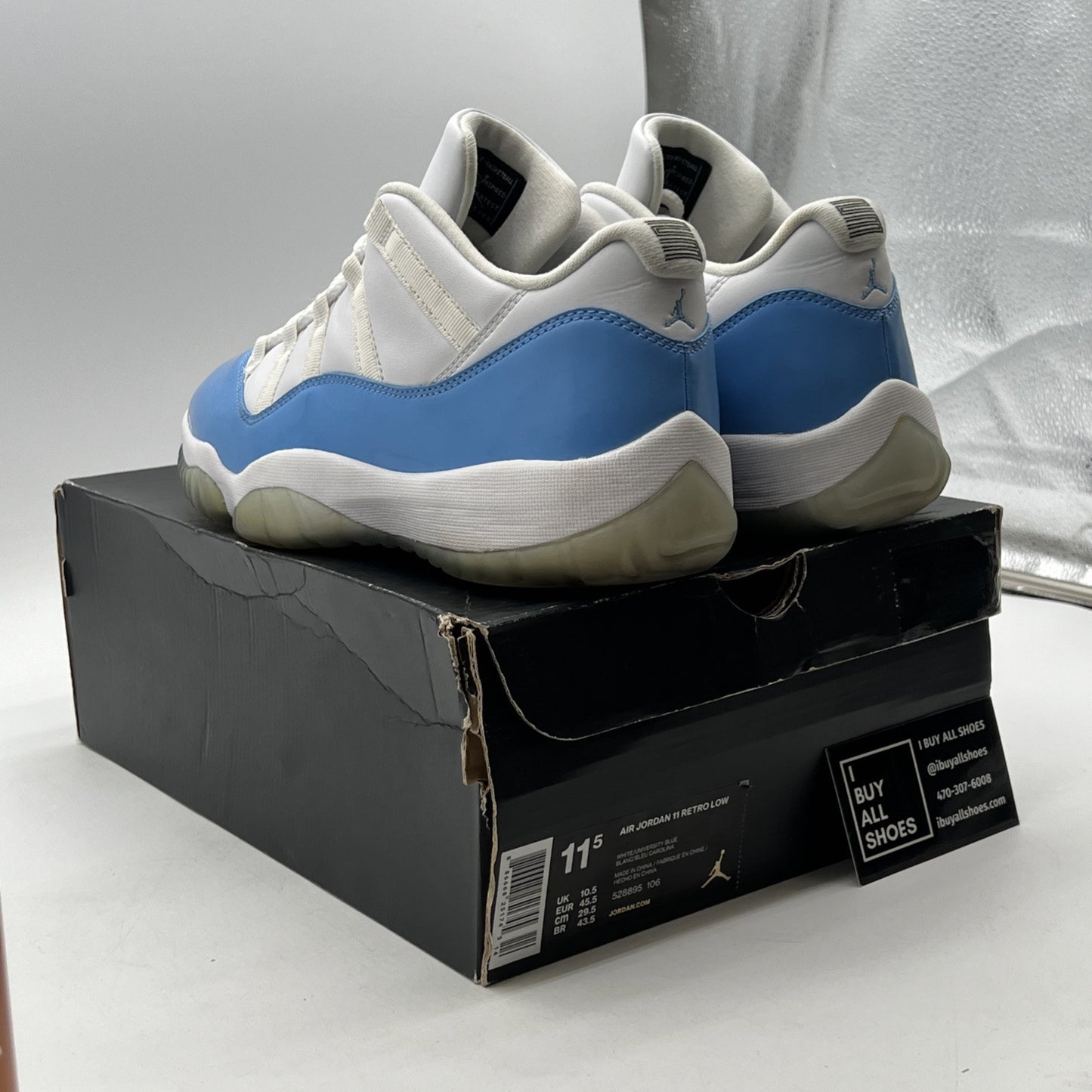Size 11.5 - Air Jordan 11 Retro Low UNC 2017 (528895-106)