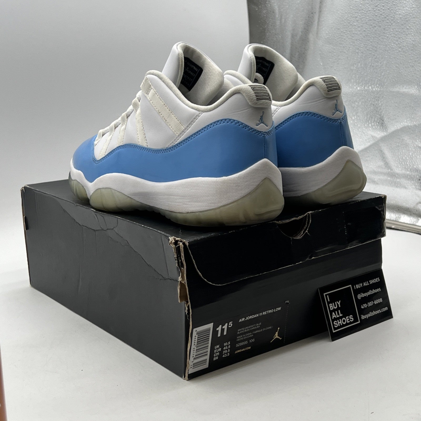 Size 11.5 - Air Jordan 11 Retro Low UNC 2017 (528895-106)