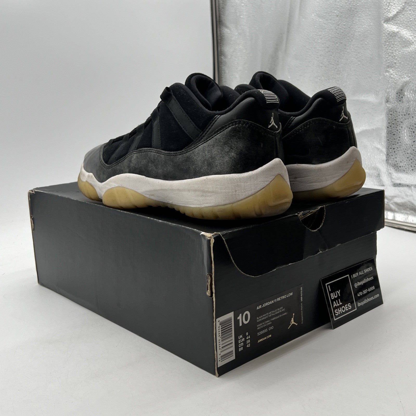 Size 10 - Air Jordan 11 Retro Low Barons (528895-010)