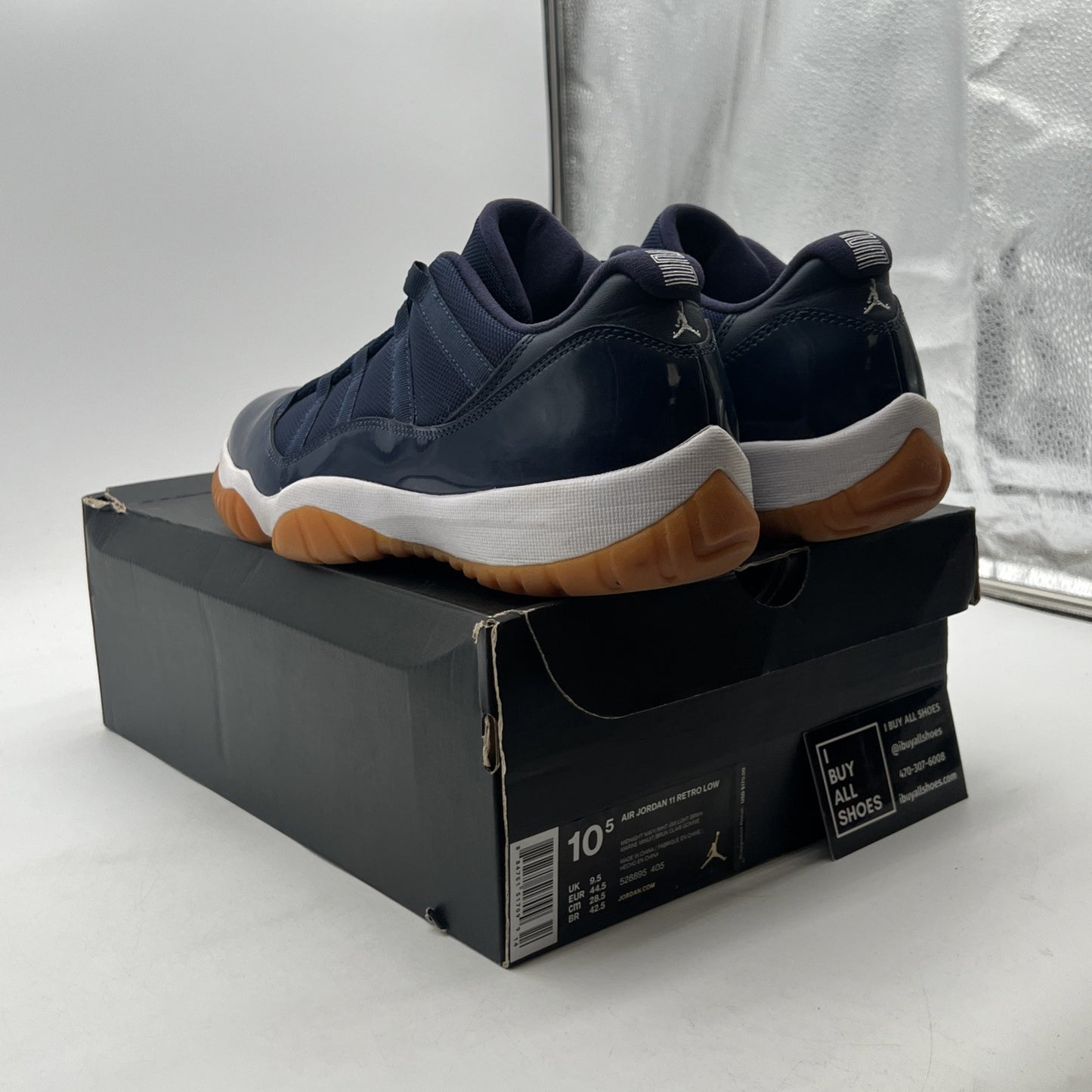 Size 10.5 - Air Jordan 11 Retro Low Navy Gum (527895-405)