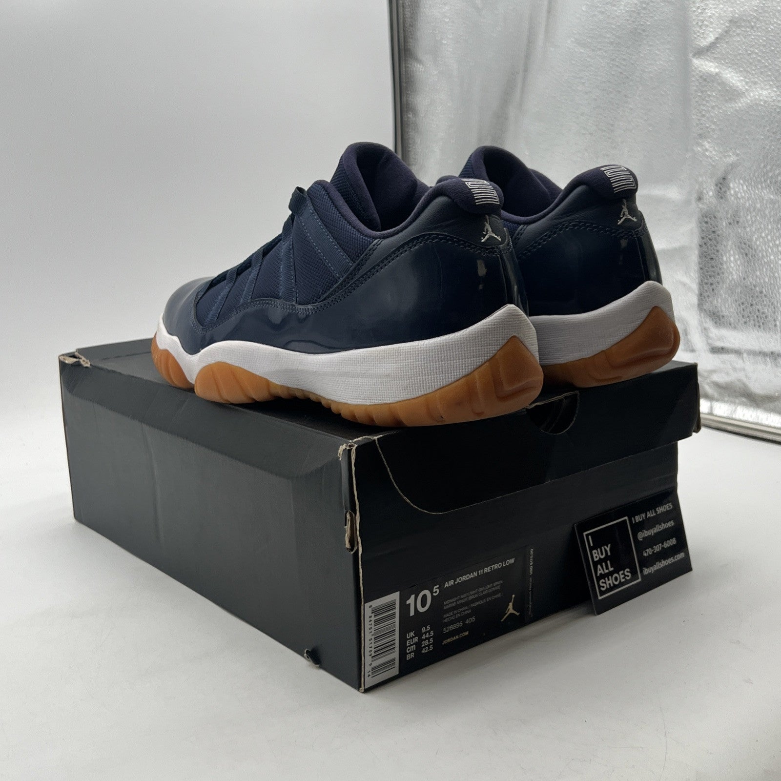 Size 10.5 - Air Jordan 11 Retro Low Navy Gum (527895-405)