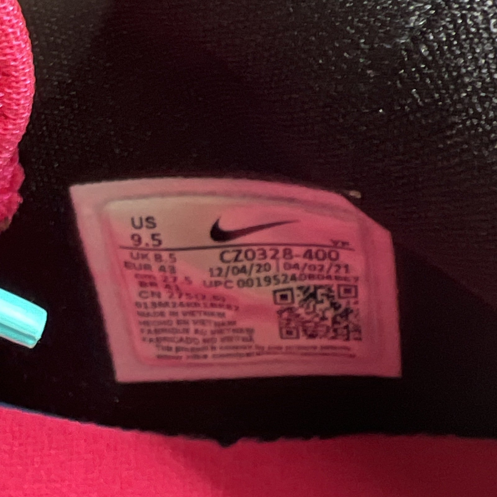 Size 9.5 - Nike LeBron 8 Retro 2021 Pre-Heat (CZ0328-400)