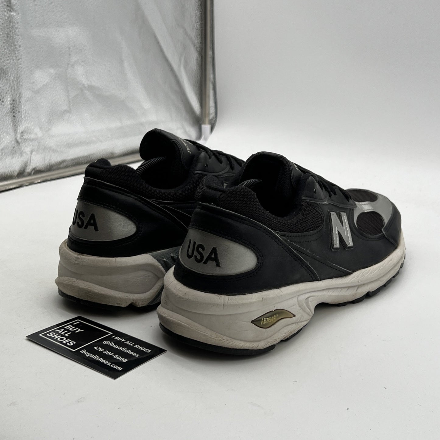 NEW BALANCE • VINTAGE (M489BS)