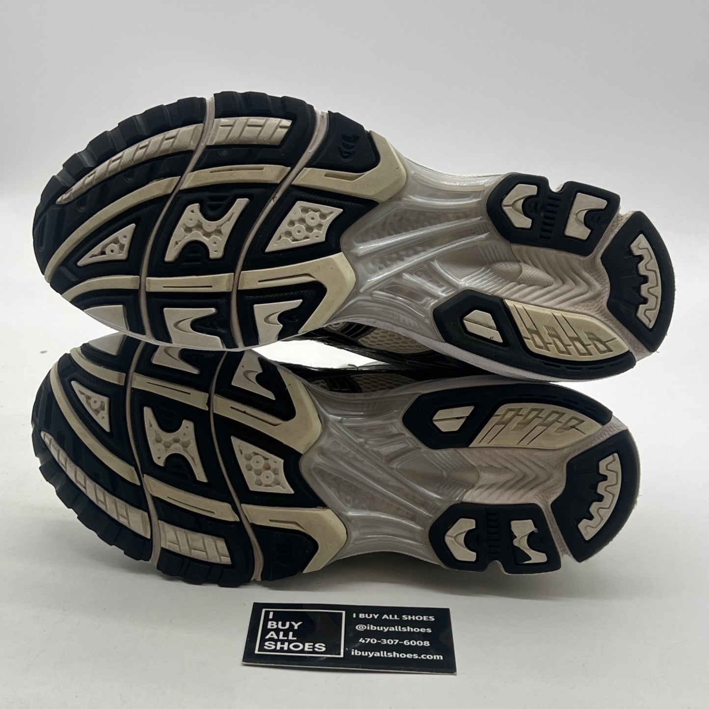 Size 9 - ASICS Gel Kayano 14 Silver Cream (1201A019-108)