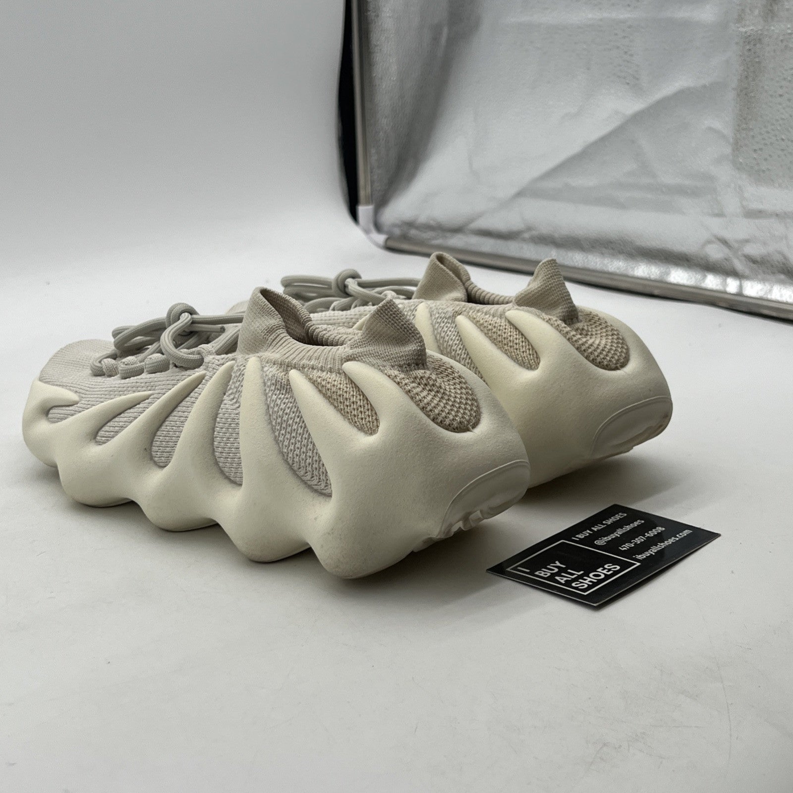 Size 10 - Adidas Yeezy 450 Cloud White (H68038)